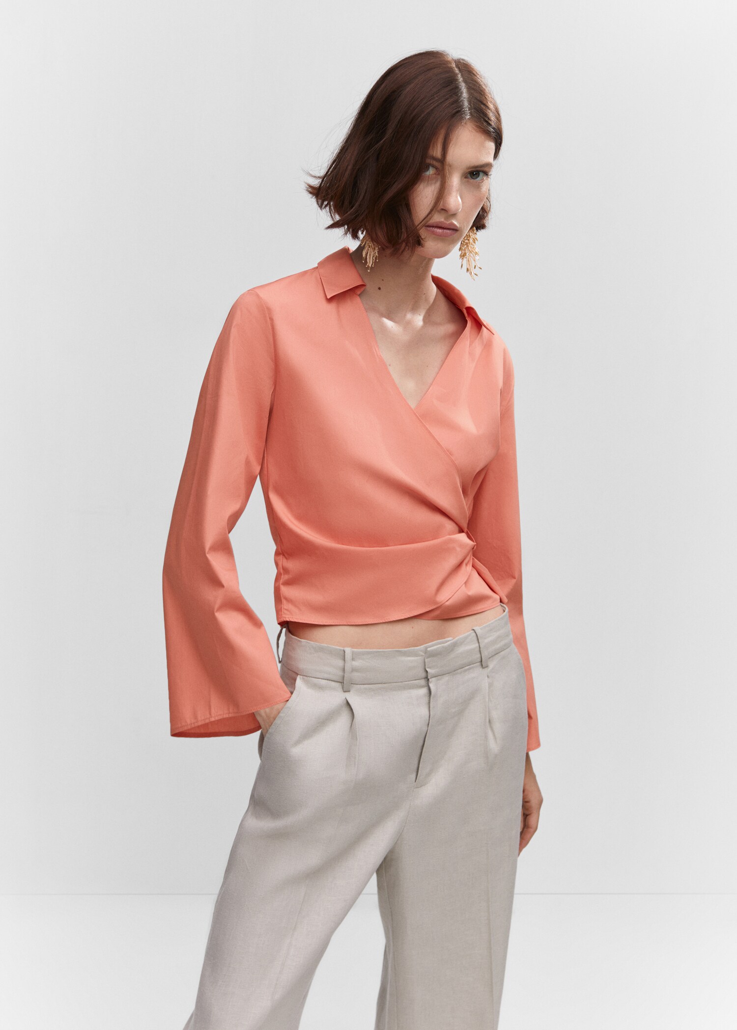 Wrap shirt with knot detail - Medium plane
