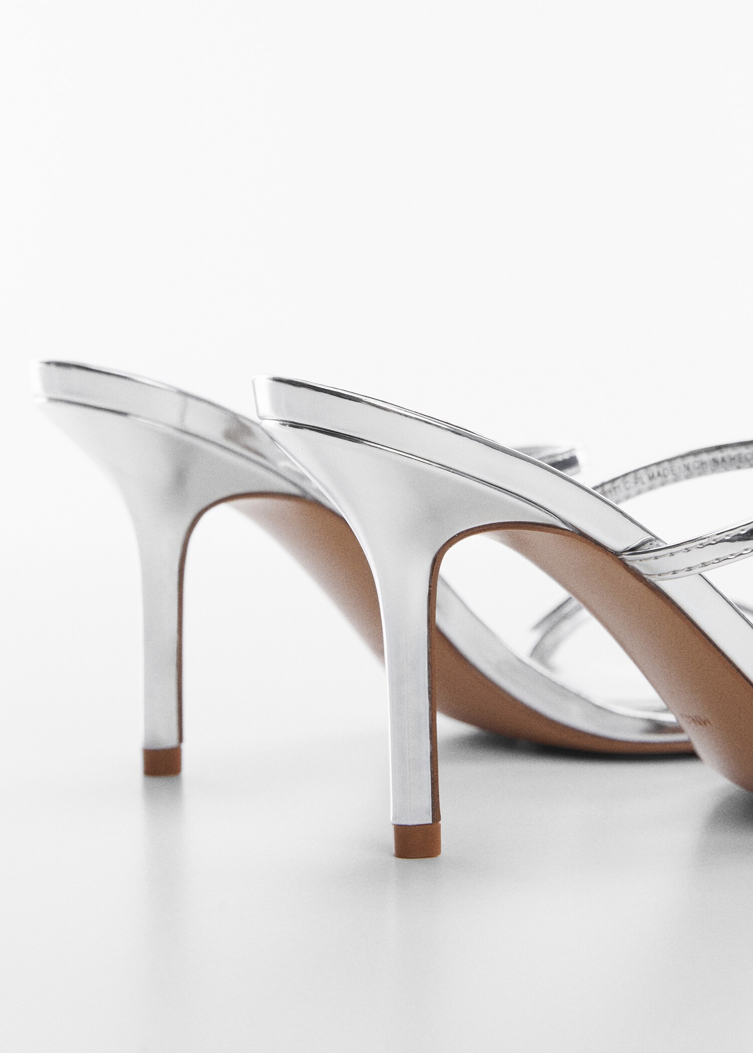 Metallic straps sandals - Details of the article 2