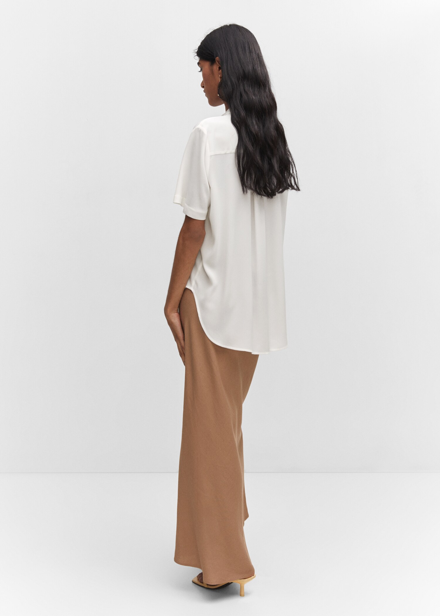 Pocket oversize shirt - Reverse of the article
