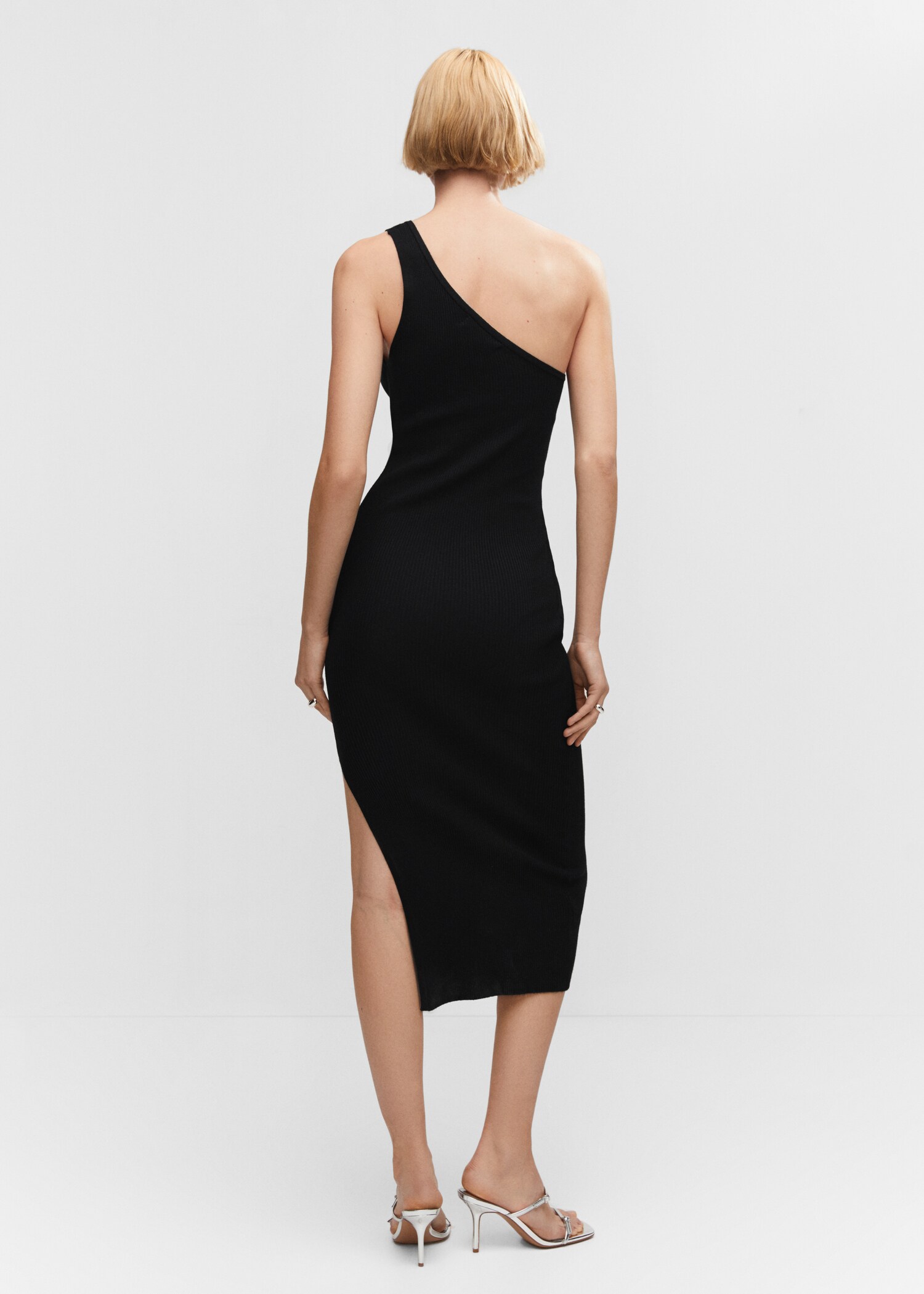 Asymmetrical dress with slit - Reverse of the article