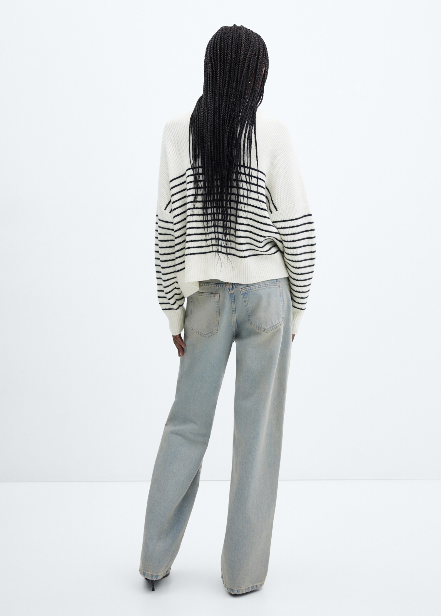 Striped sweater with zipper - Reverse of the article