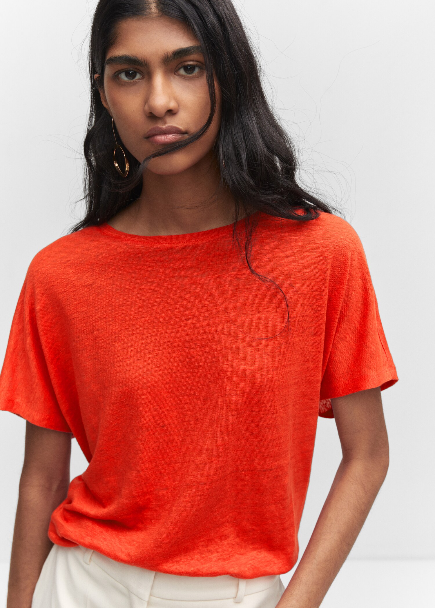Oversized linen t-shirt - Details of the article 1