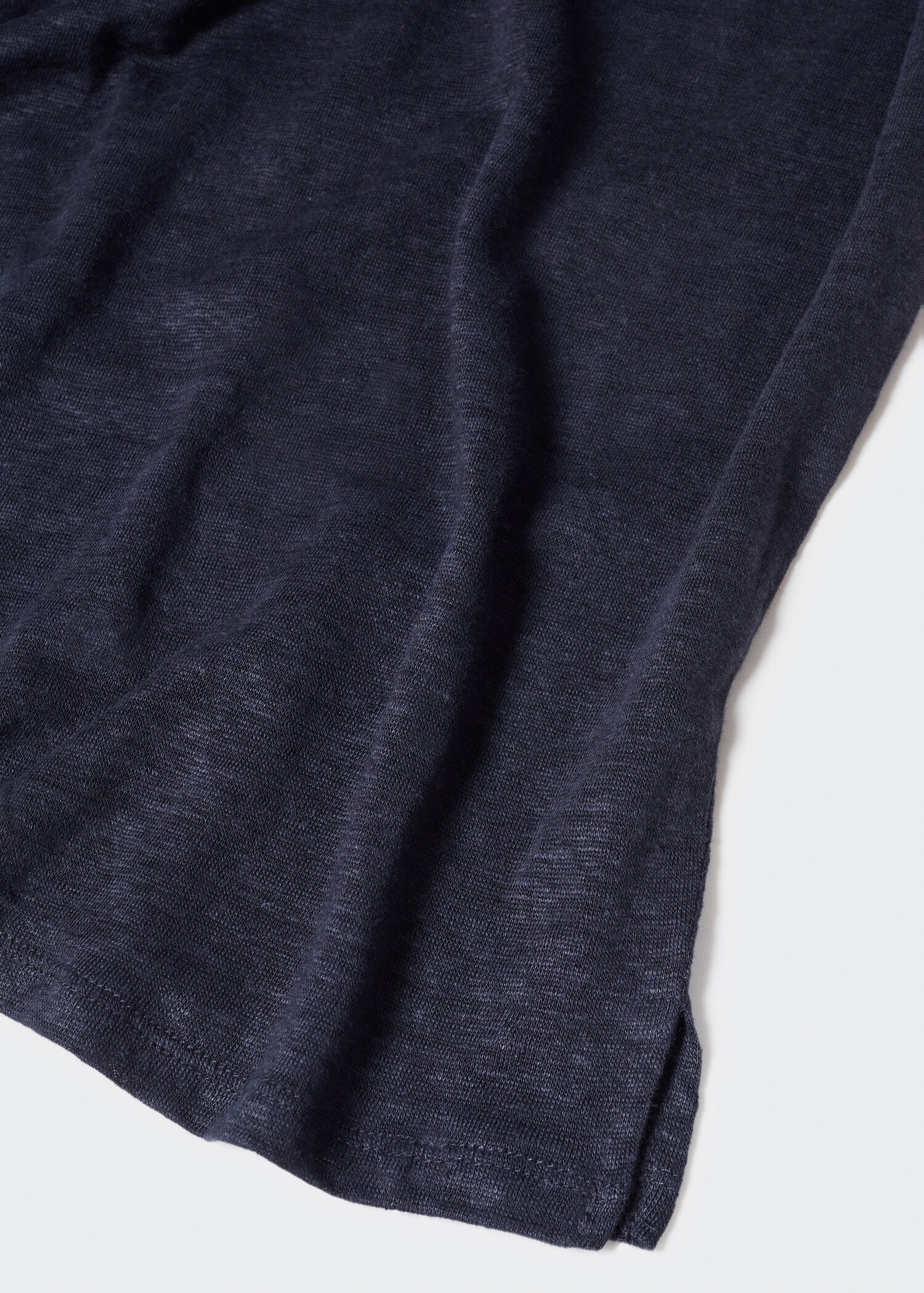 Oversized linen t-shirt - Details of the article 8