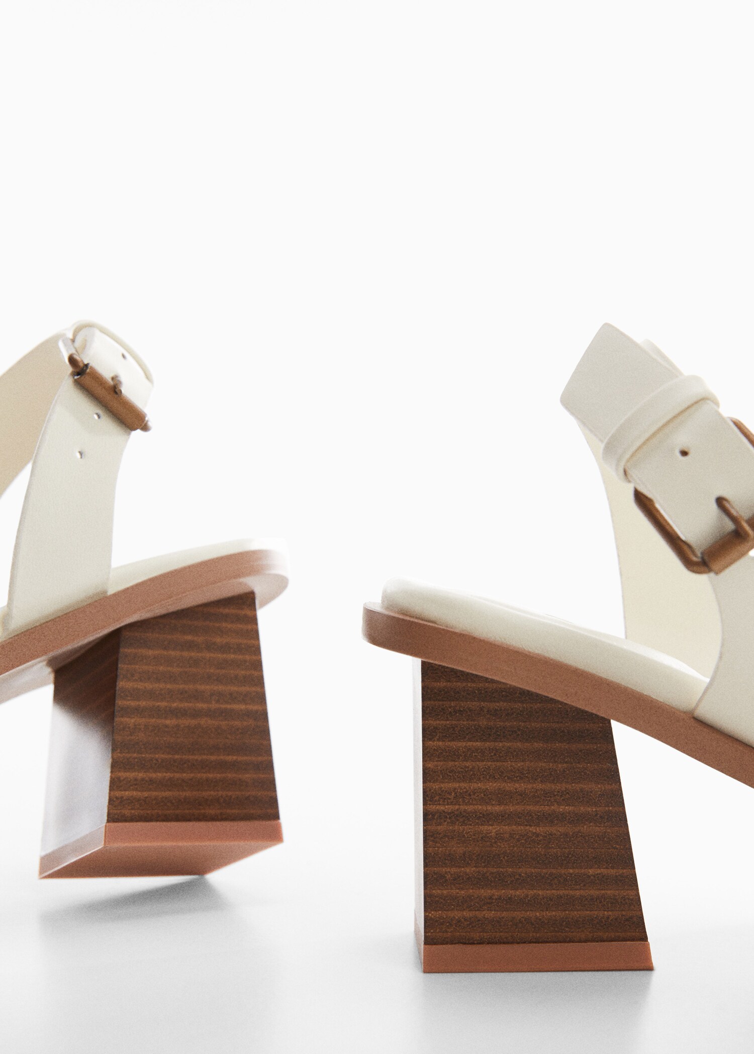 Block-heel sandals - Details of the article 1
