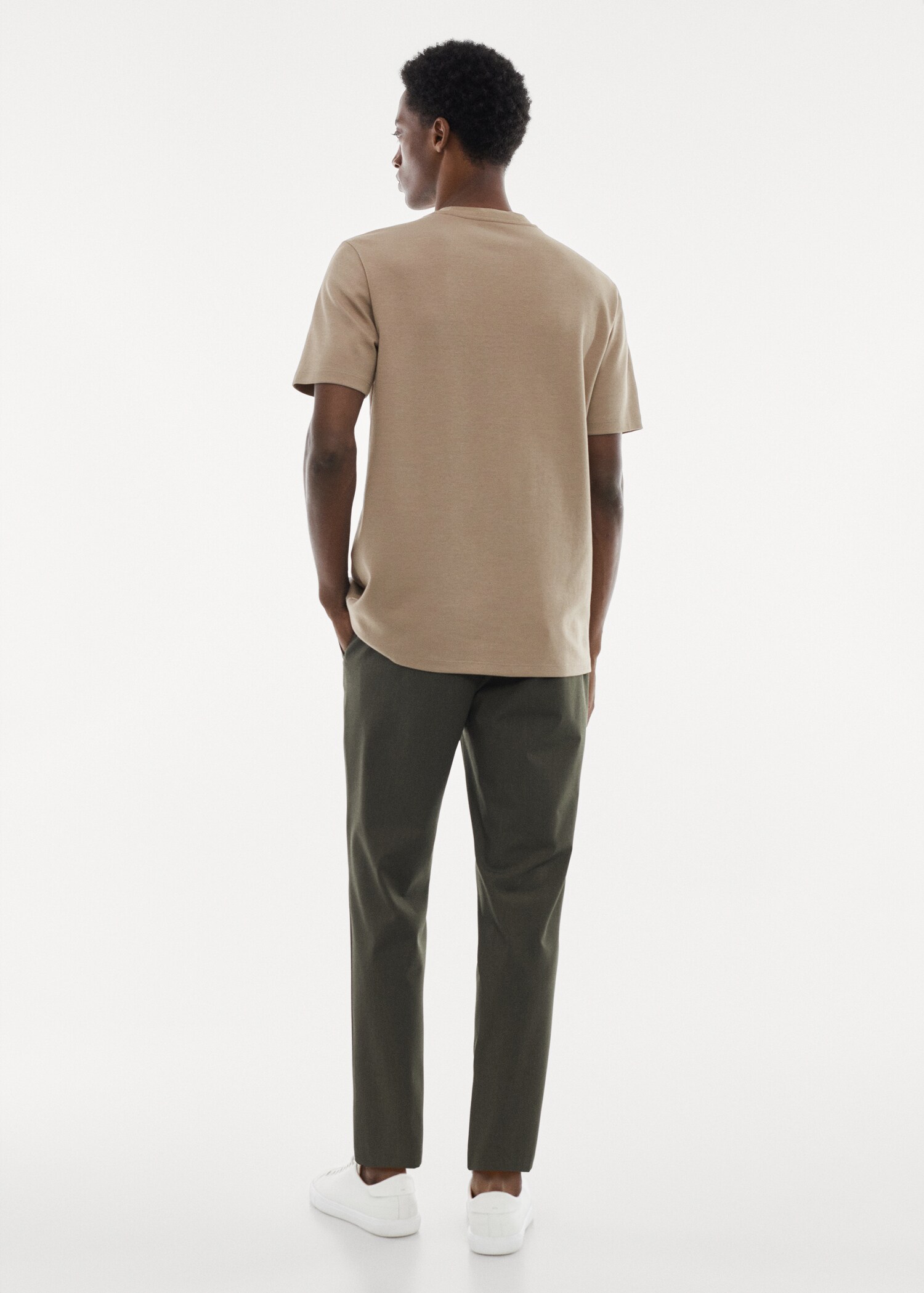 Breathable cotton t-shirt - Reverse of the article