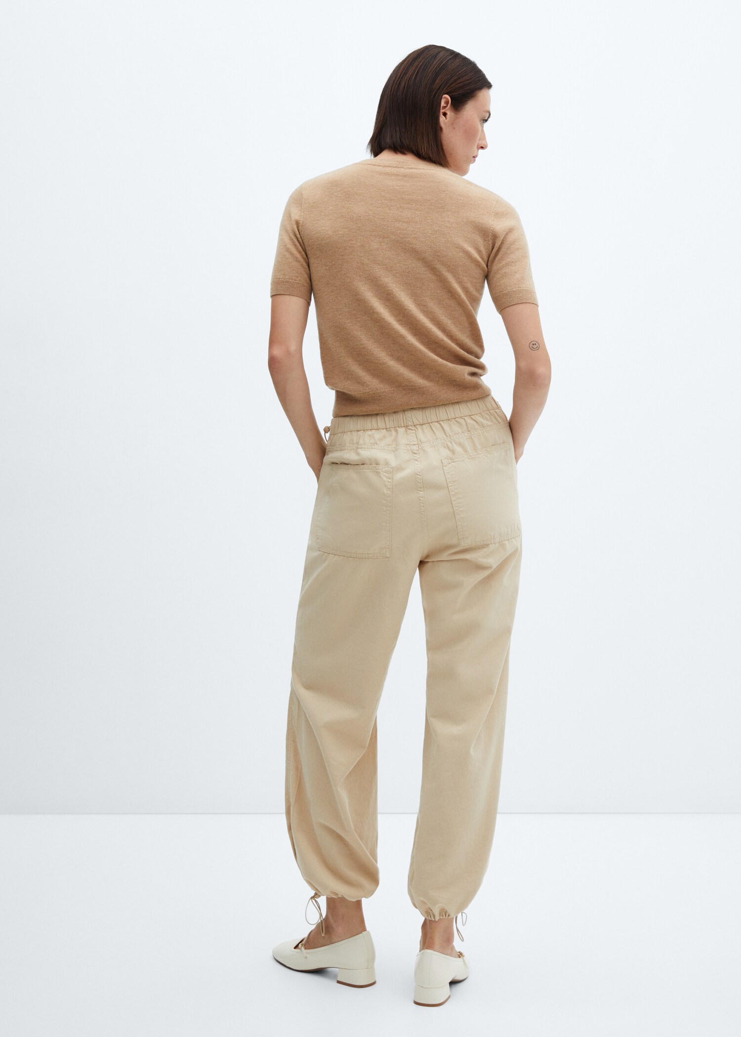 Pantalón parachute - Reverso del artículo