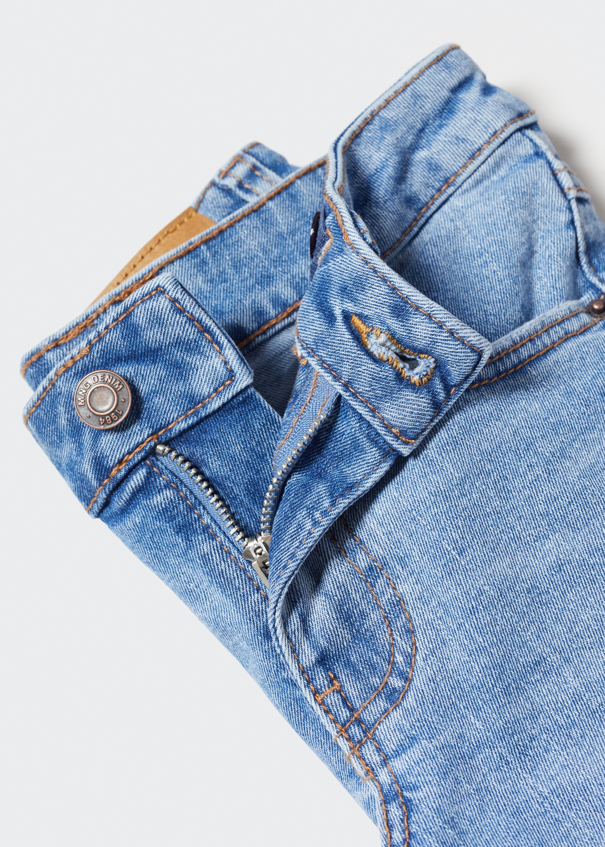 Cotton denim shorts - Details of the article 8, Medium Blue. Ref: 57050469-00.