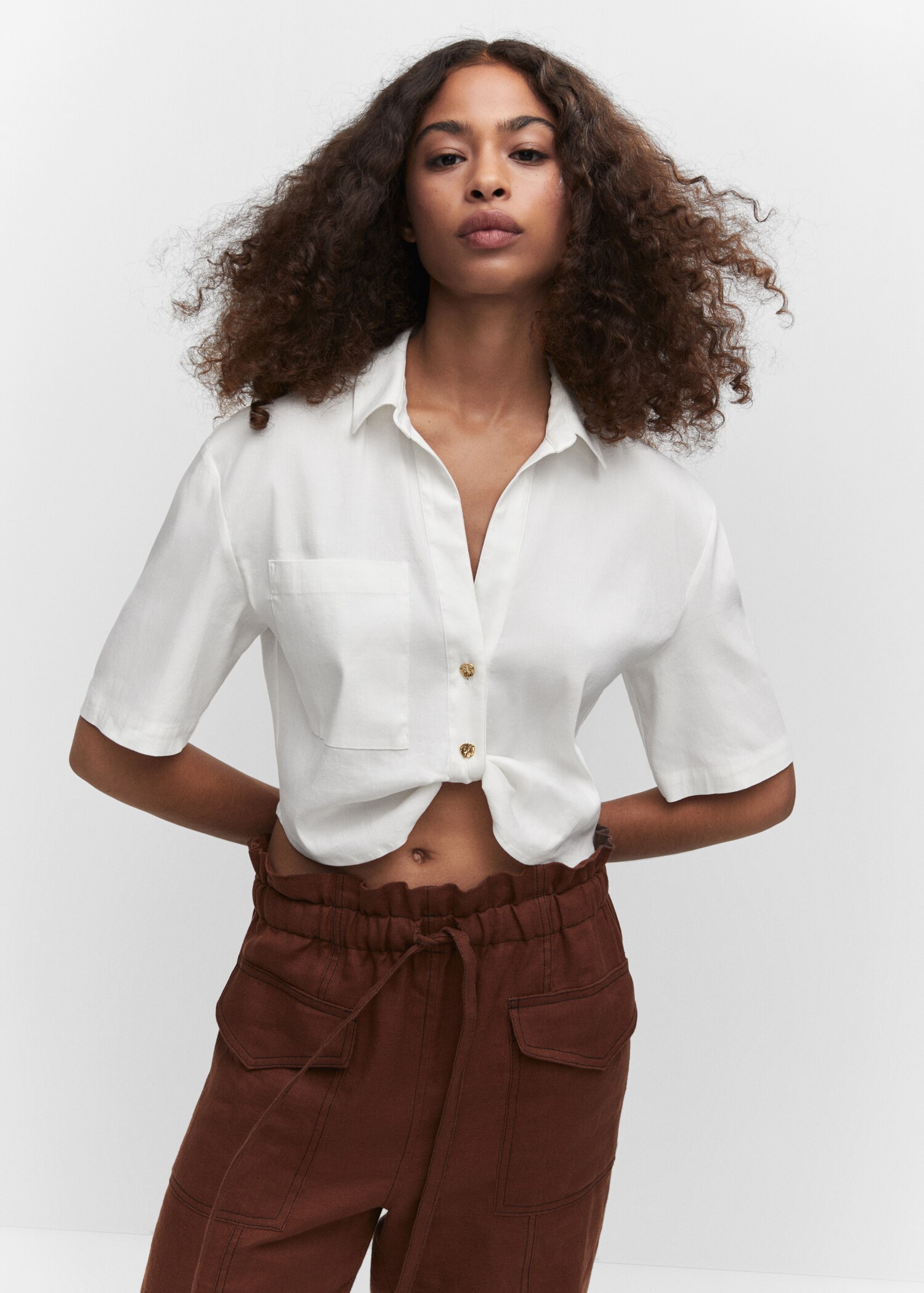 Cropped shirt with knot  - Medium plane