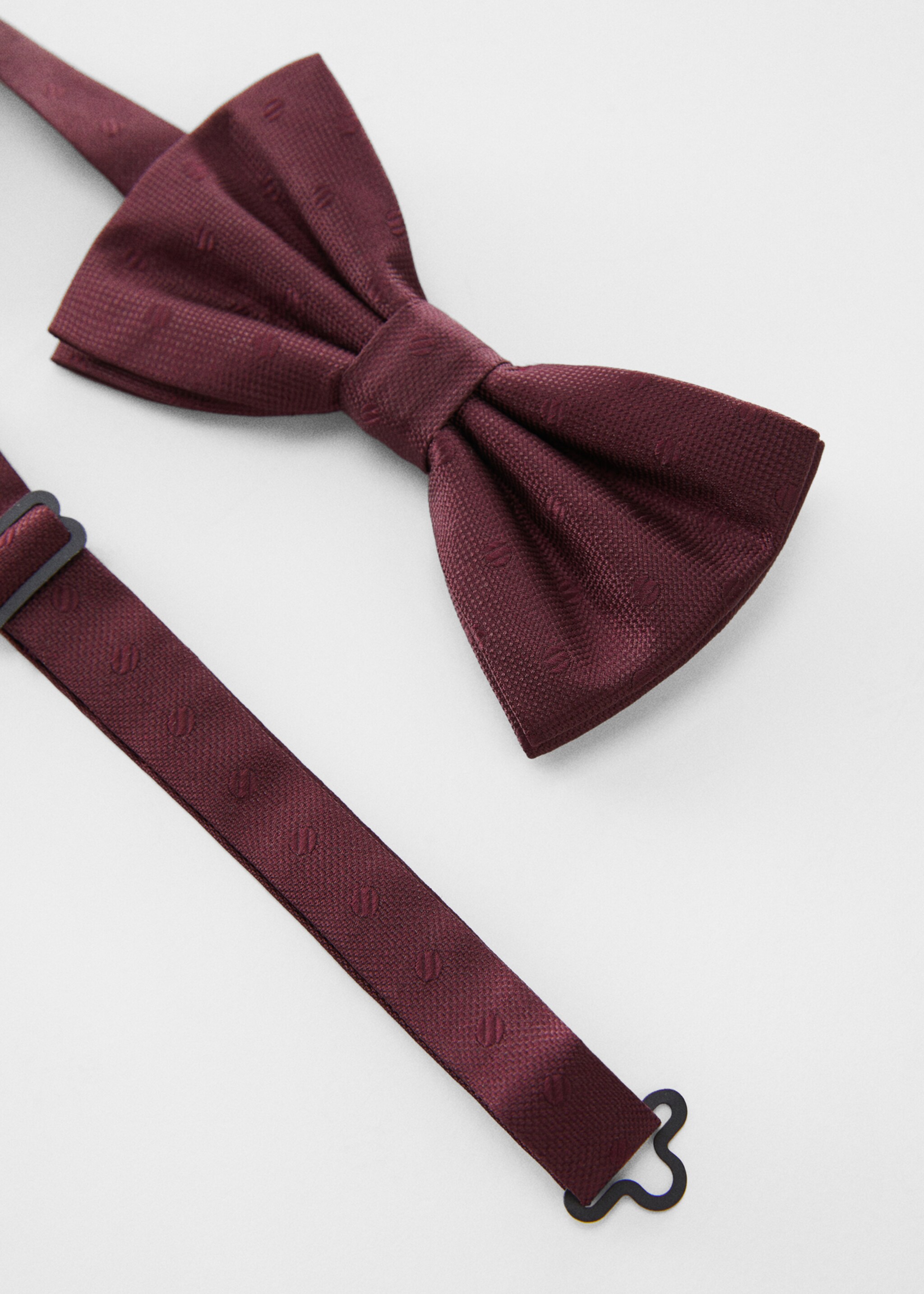 Bow tie with polka-dot structure - Medium plane