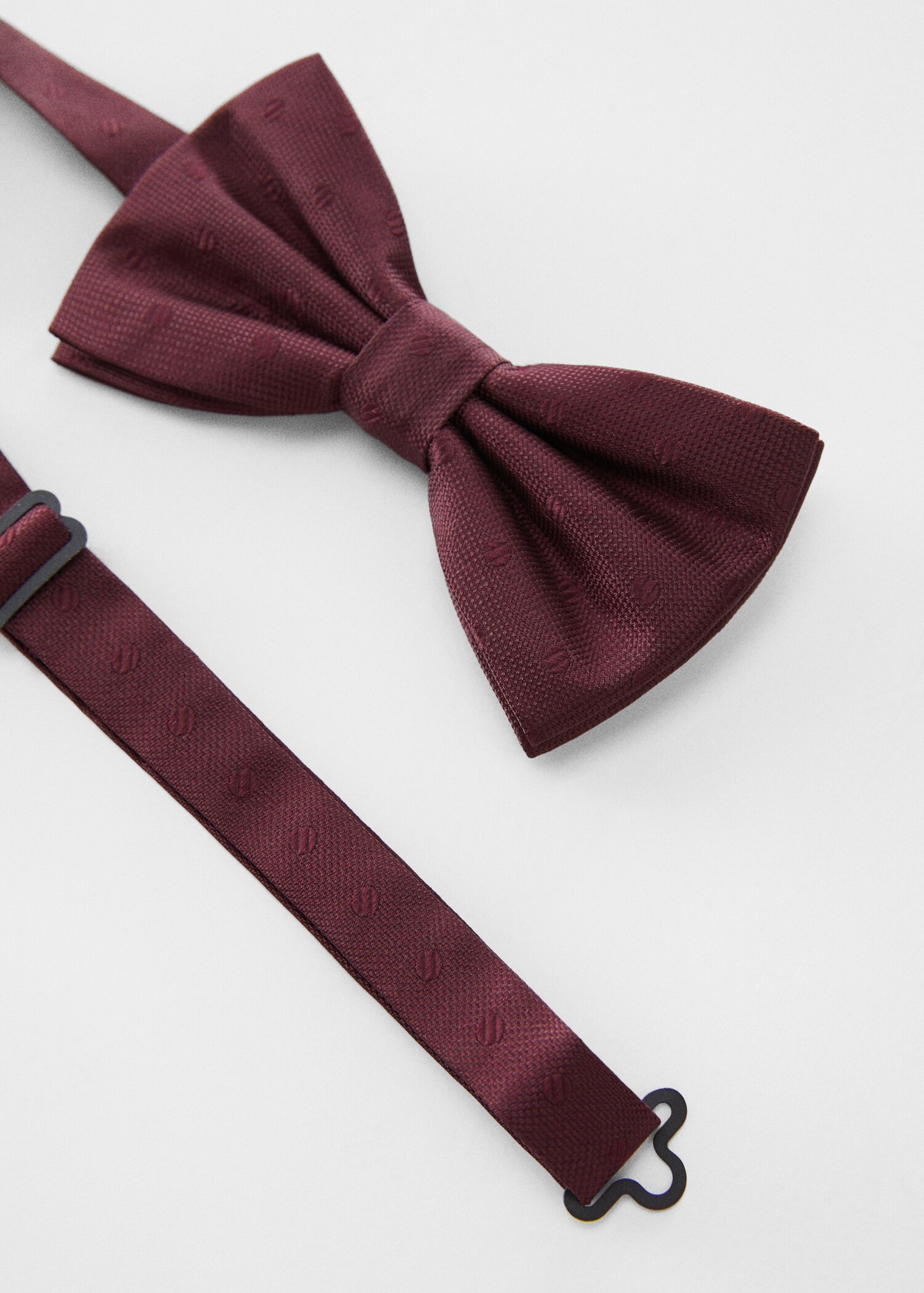 Bow tie with polka-dot structure - Medium plane