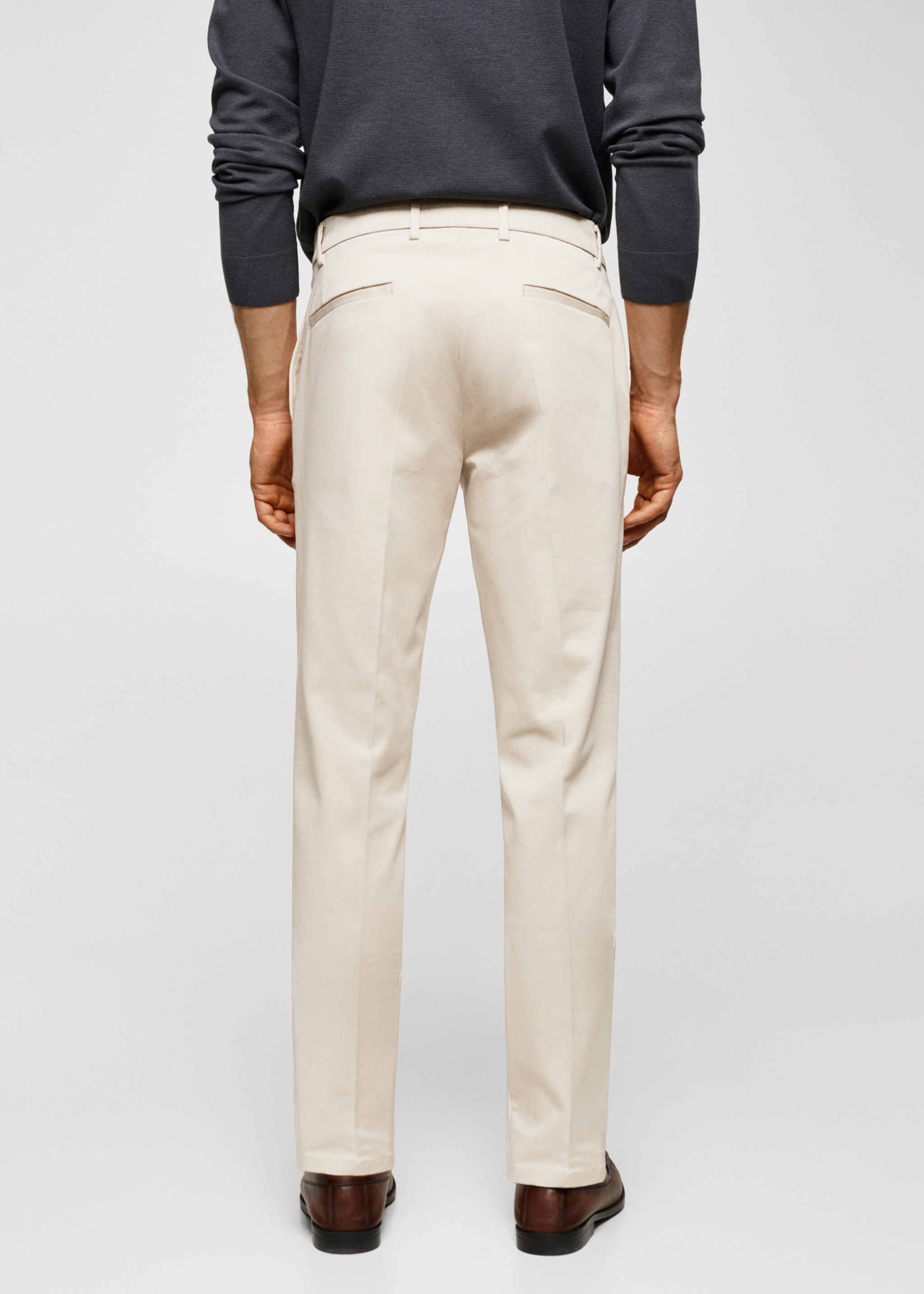 Slim fit chino pants - Reverse of the article