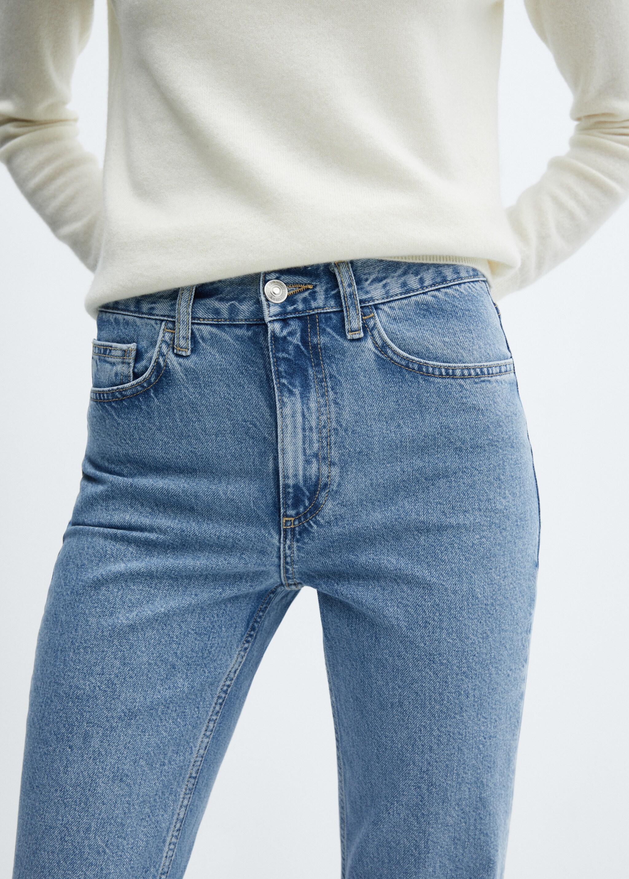 Jeans rectos tiro medio - Detalle del artículo 2