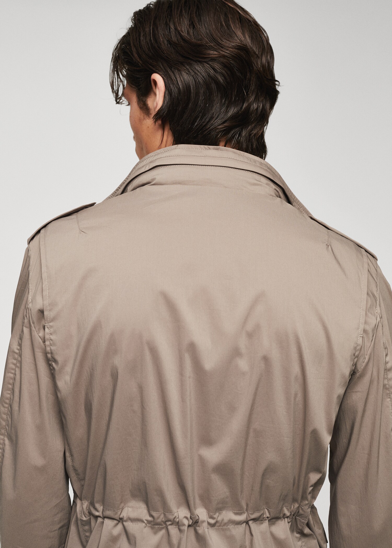 Leichte Safarijacke mit Taschen - Detail des Artikels 6