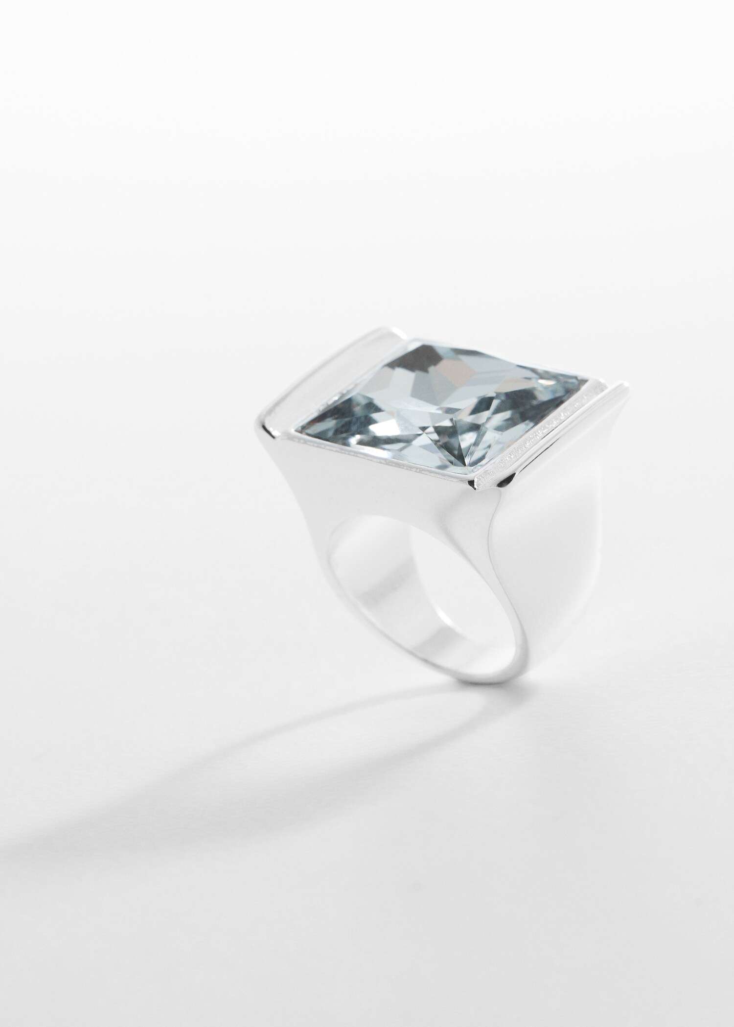 Großer Kristall-Ring - Mittlere Ansicht
