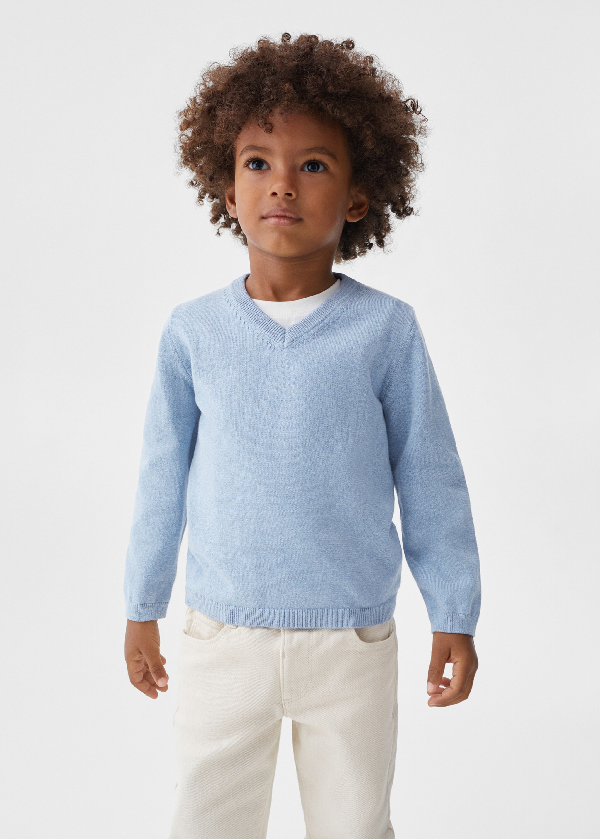 Jersey cuello pico - Plano medio