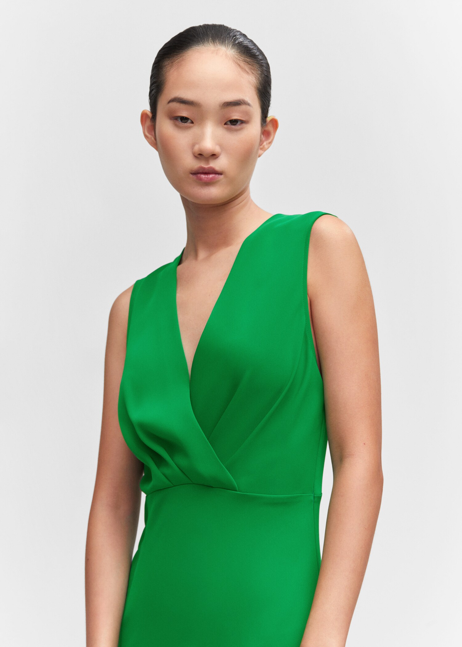 Asymmetrisches Kleid mit Seitenschlitz - Detail des Artikels 1