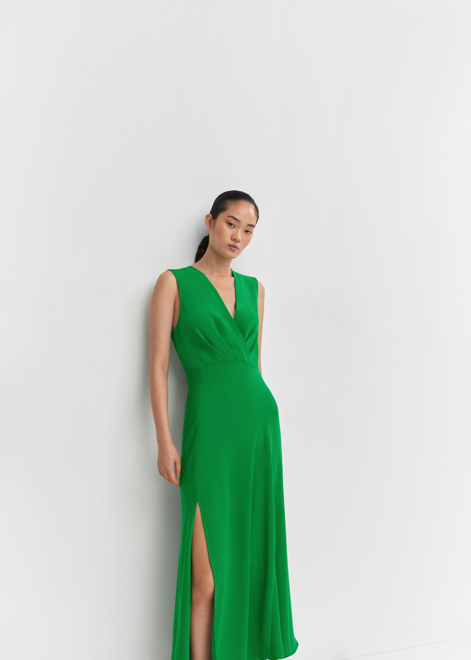 Asymmetrisches Kleid mit Seitenschlitz - Detail des Artikels 2