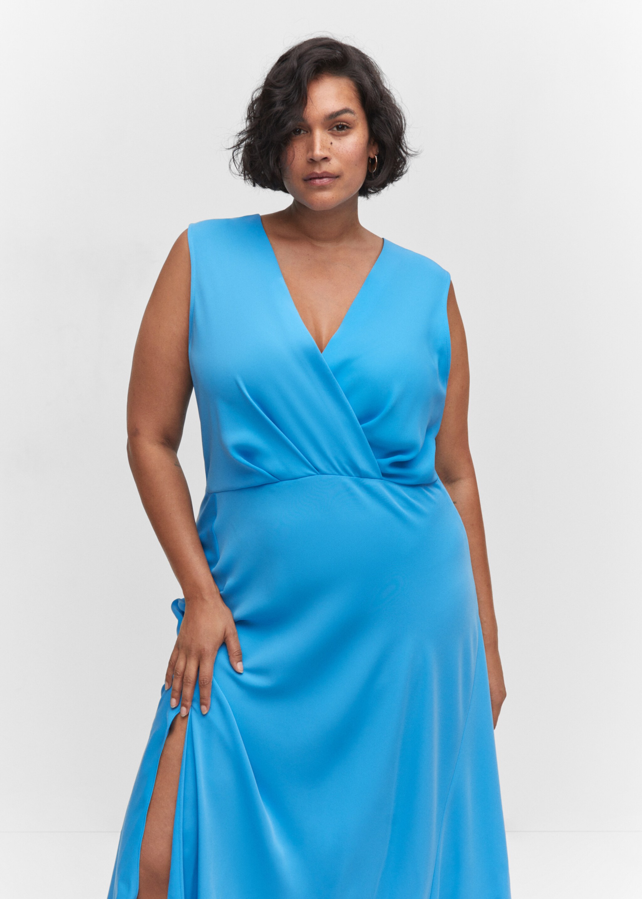 Robe asymétrique ouverture latérale - Détail de l'article 5
