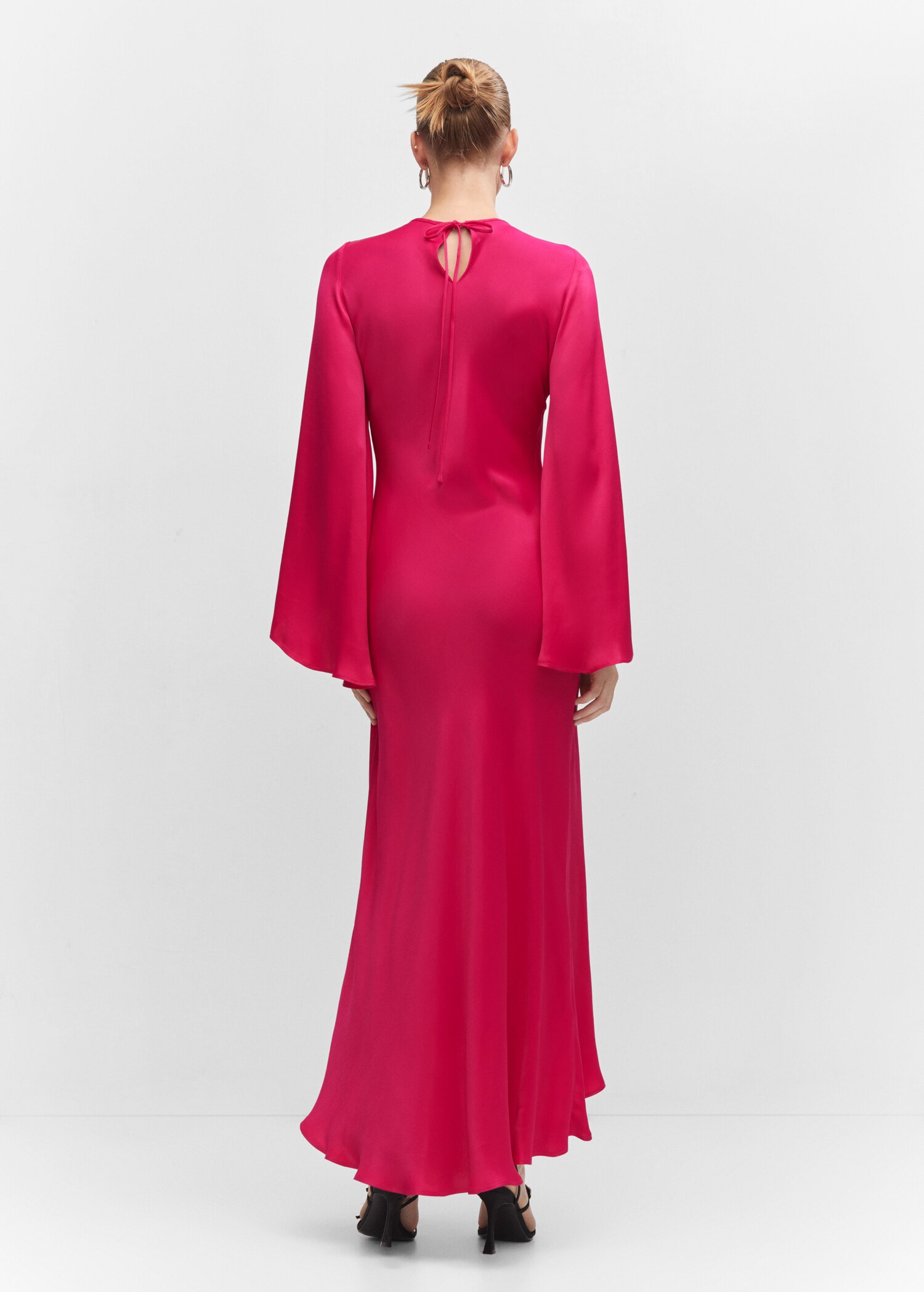 Vestido satinado manga acampanada - Reverso del artículo
