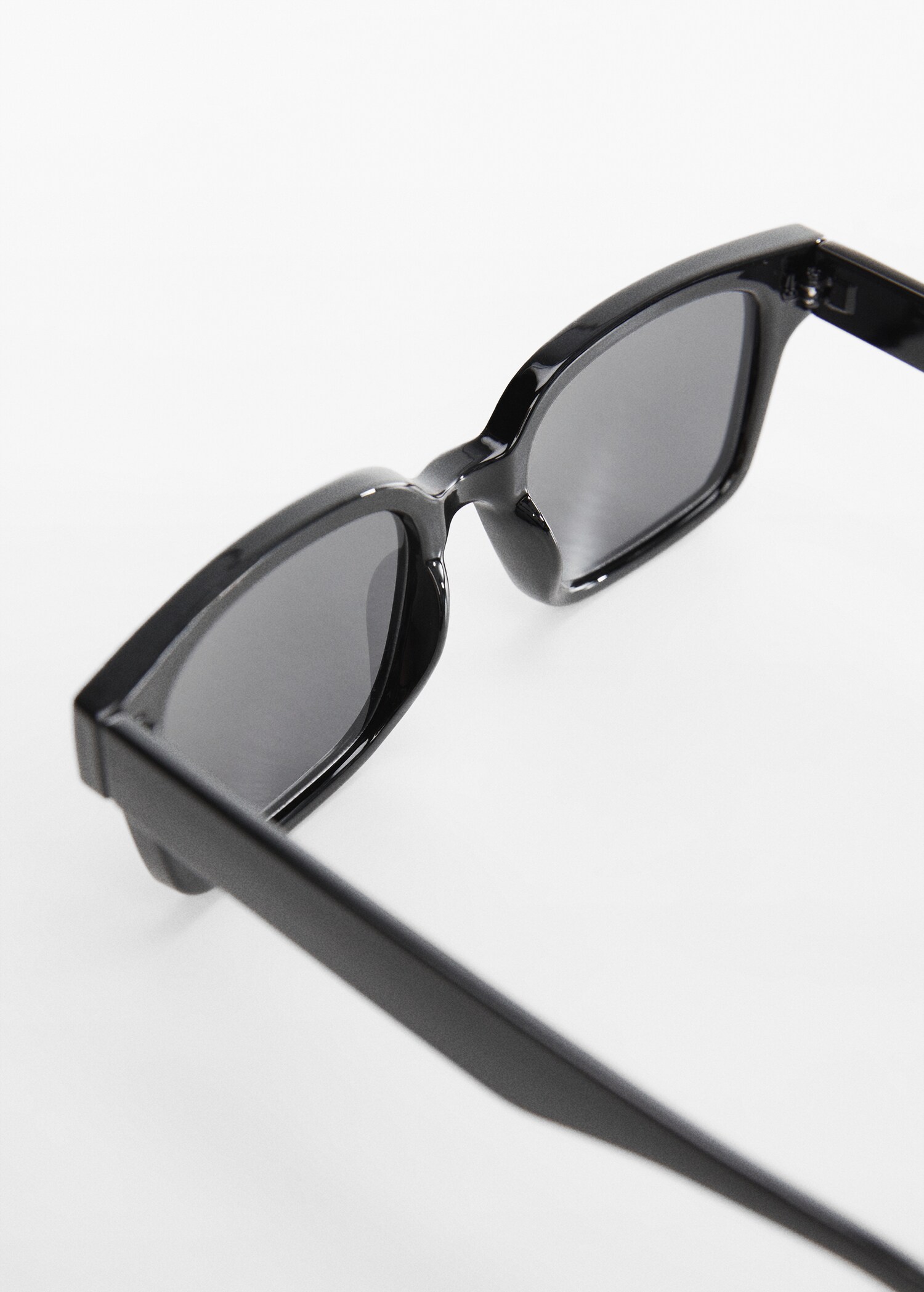 Square sunglasses - Details of the article 1