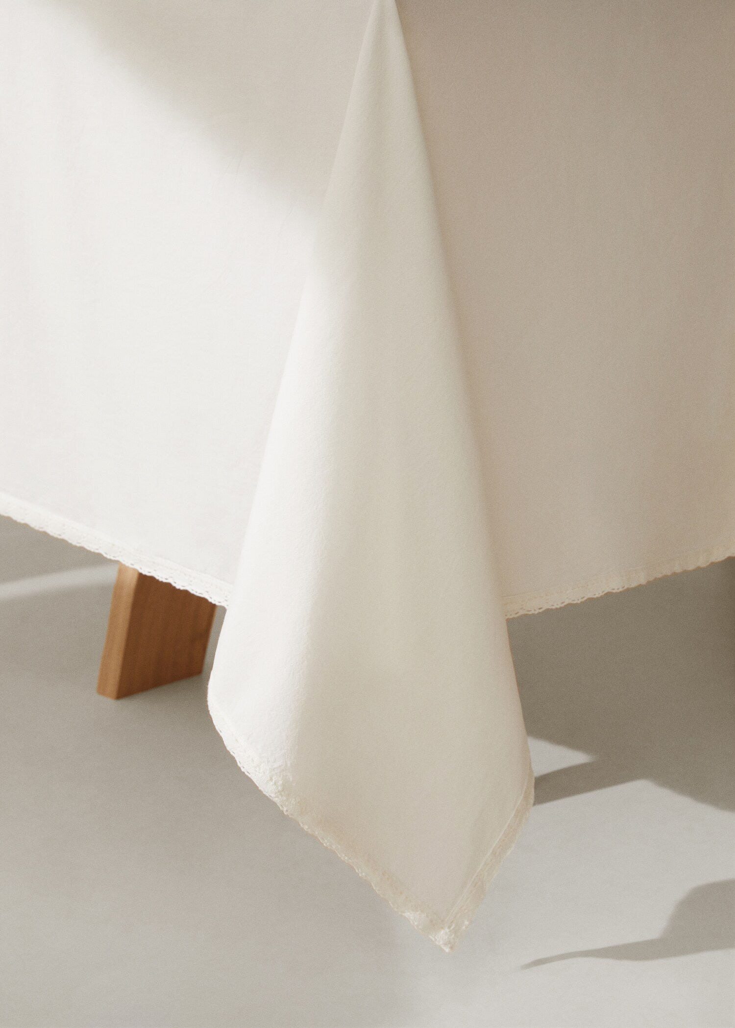 Tischdecke mit Spitzen-Detail 150 x 250 cm - Detail des Artikels 8