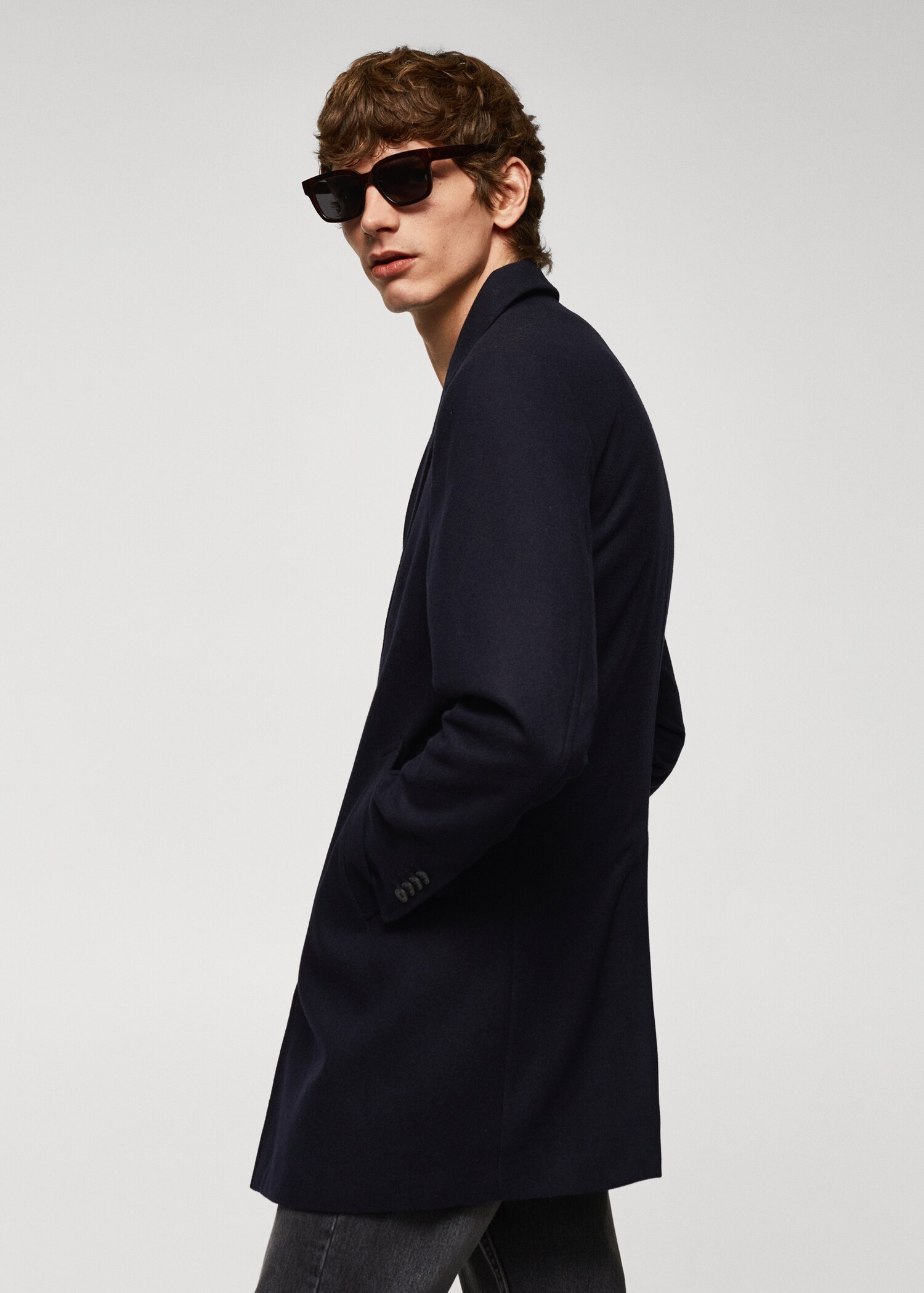 Lightweight recycled wool coat - Details of the article 2