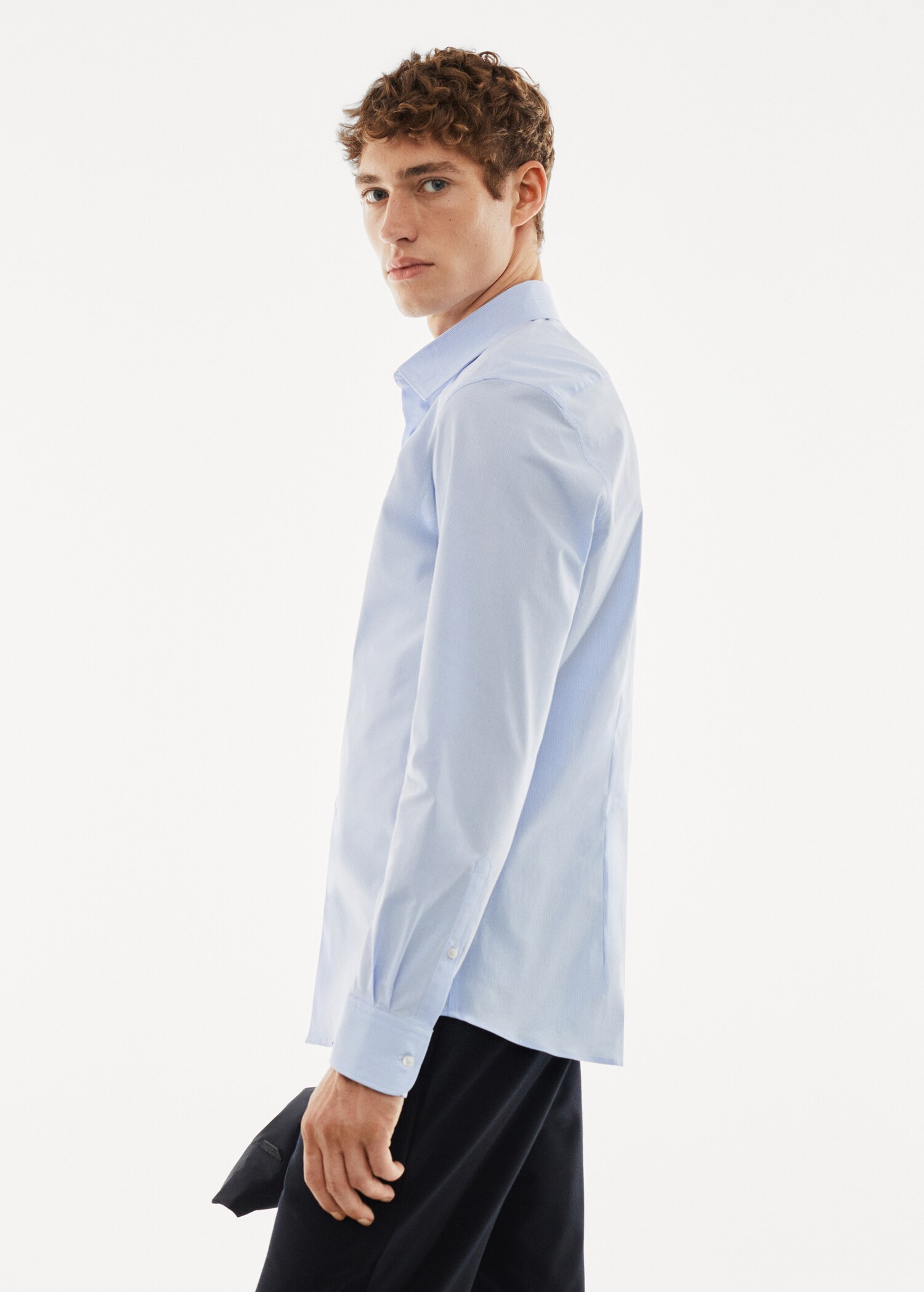 Feingestreiftes Slim Fit-Hemd - Detail des Artikels 2