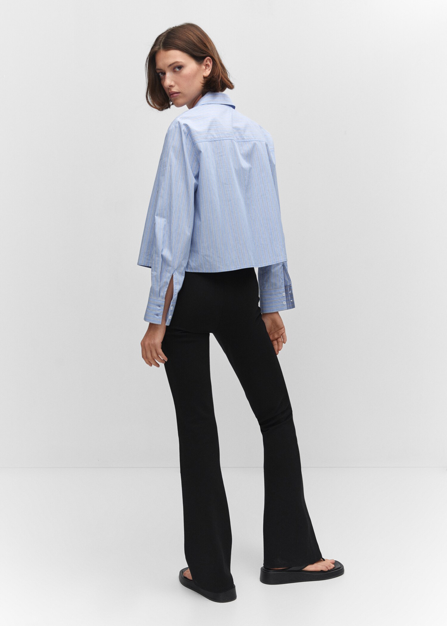 Flared leggings - Reverse of the article