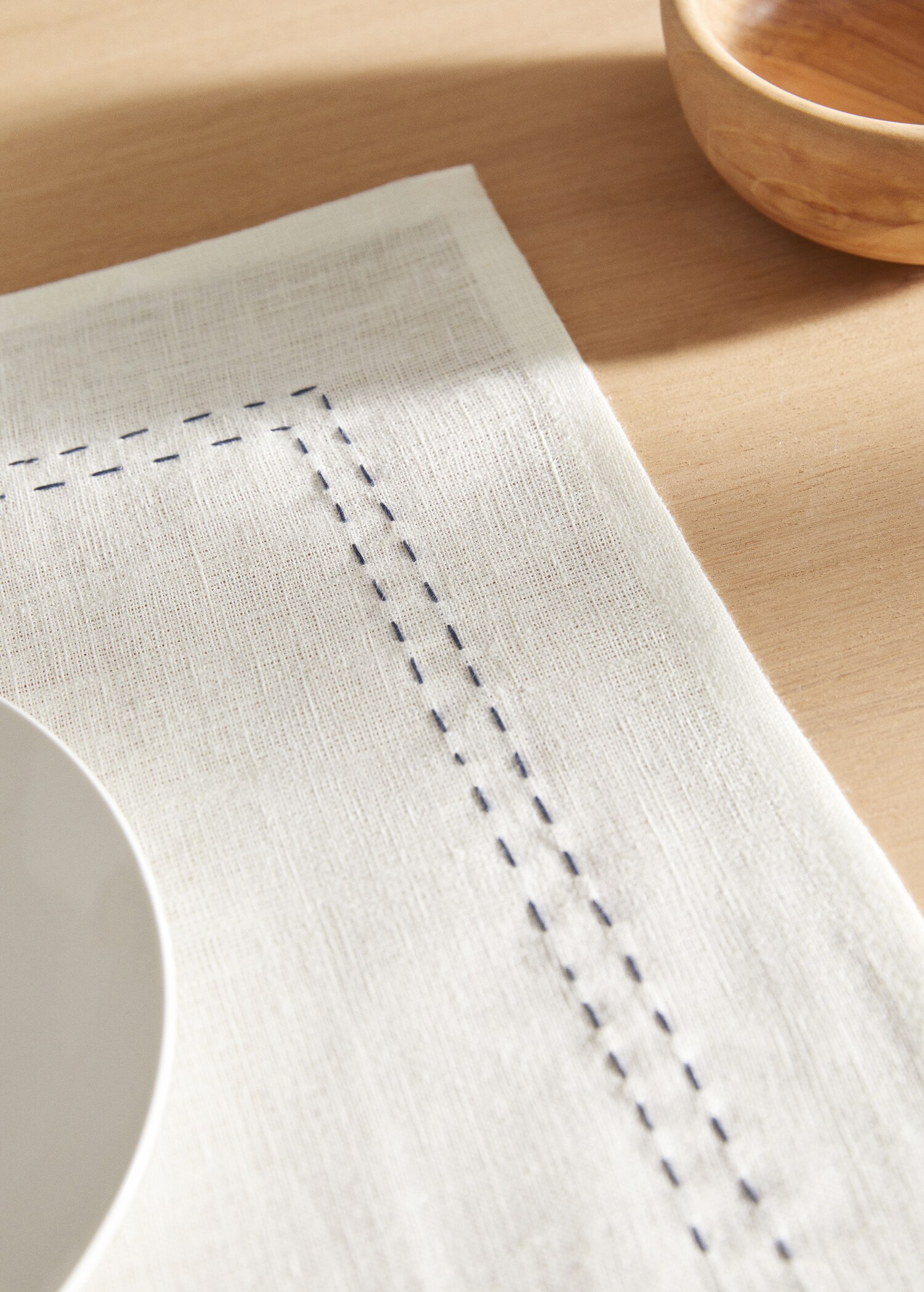 Contrast-stitching placemat 35x50cm - Details of the article 8