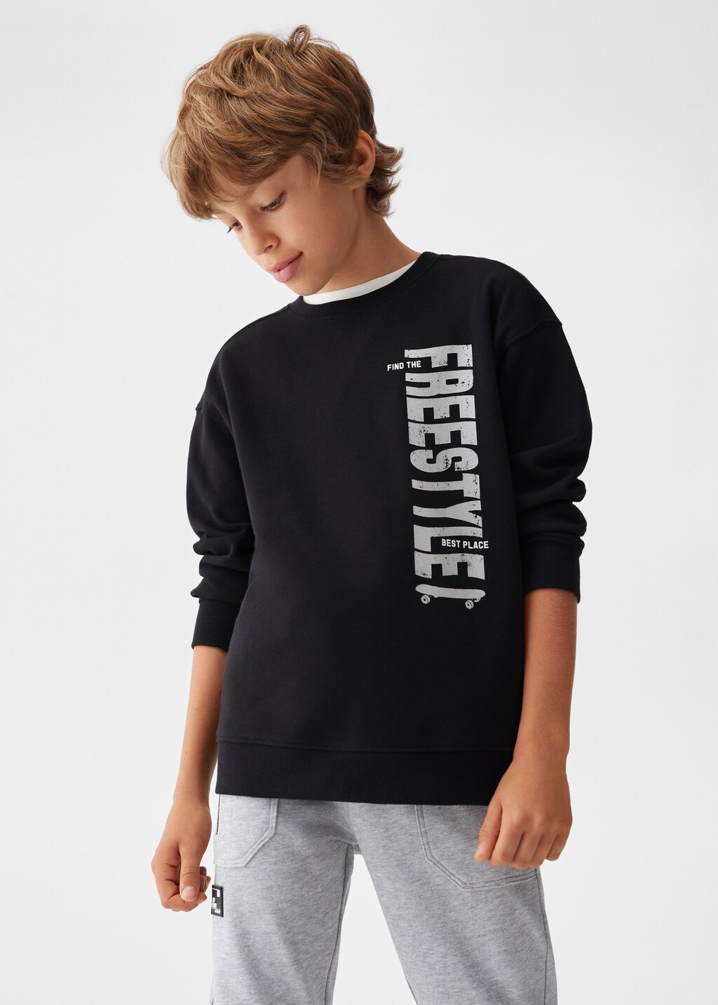Message plush sweatshirt - Boys | MANGO OUTLET USA Message plush sweatshirt - Boys | MANGO OUTLET USA