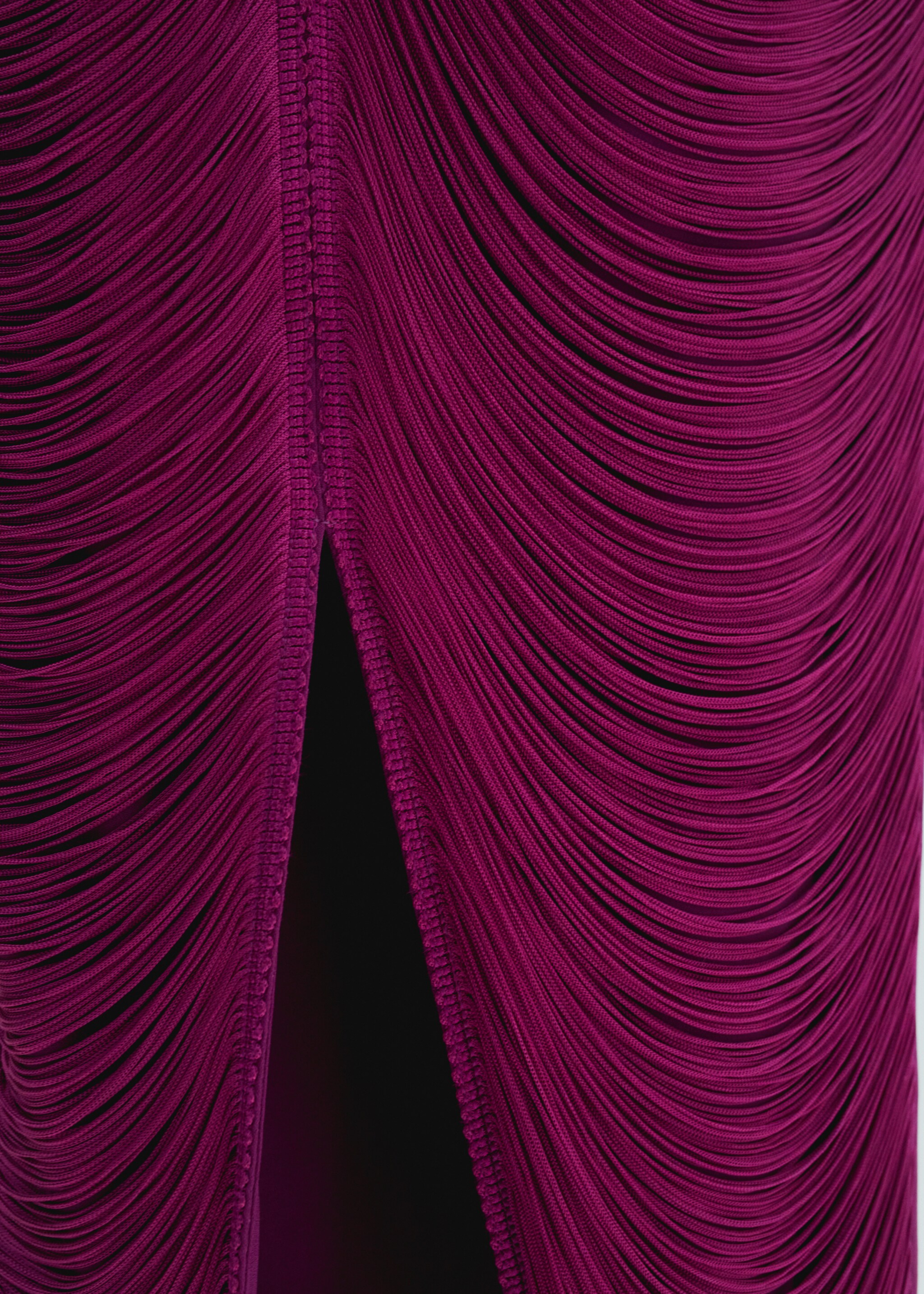 Asymmetrical dress with fringes - Details of the article 8, Purple. Ref: 57054784-00.