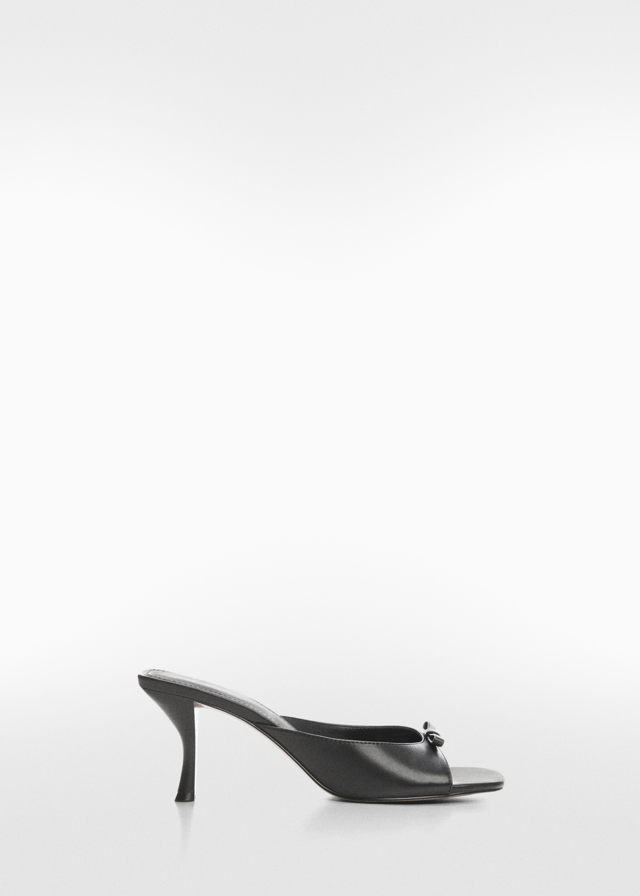 Bow leather sandals - Article without model, Black. Ref: 57055147-00.