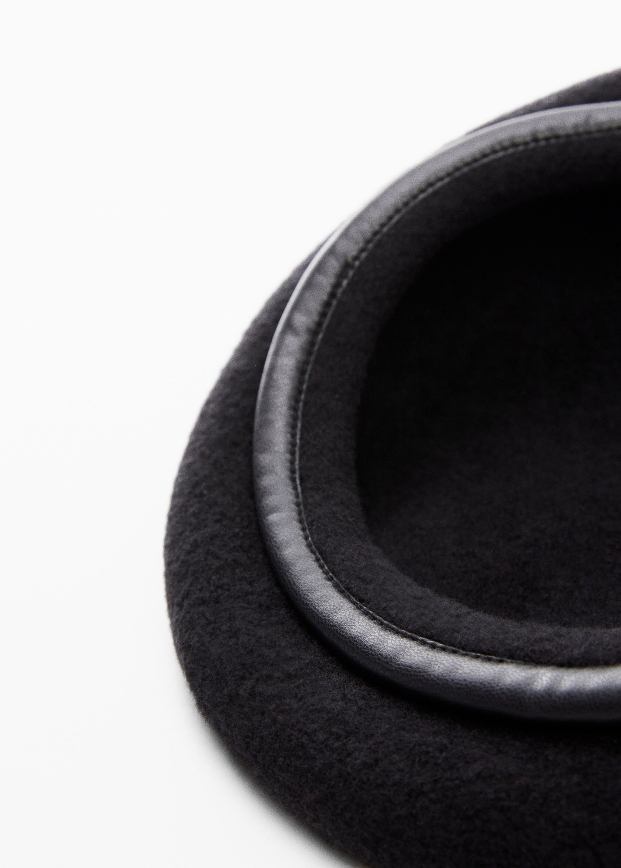 Merino wool beret - Details of the article 1