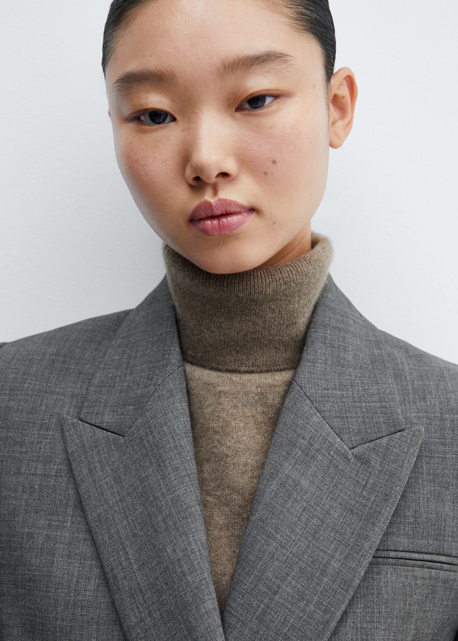 Double-breasted cropped jacket - Details of the article 1
