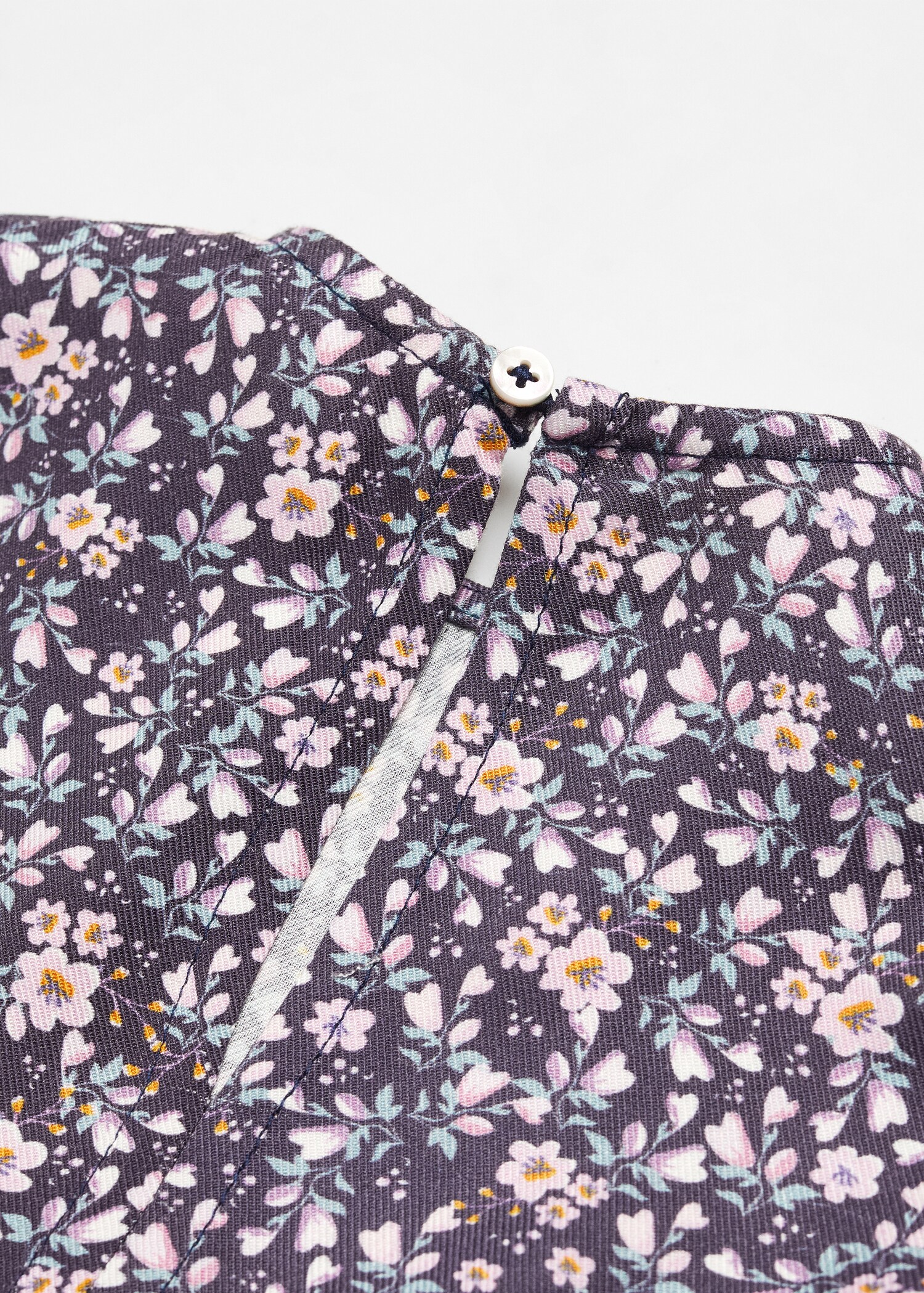 Robe à fleurs - Détail de l'article 0