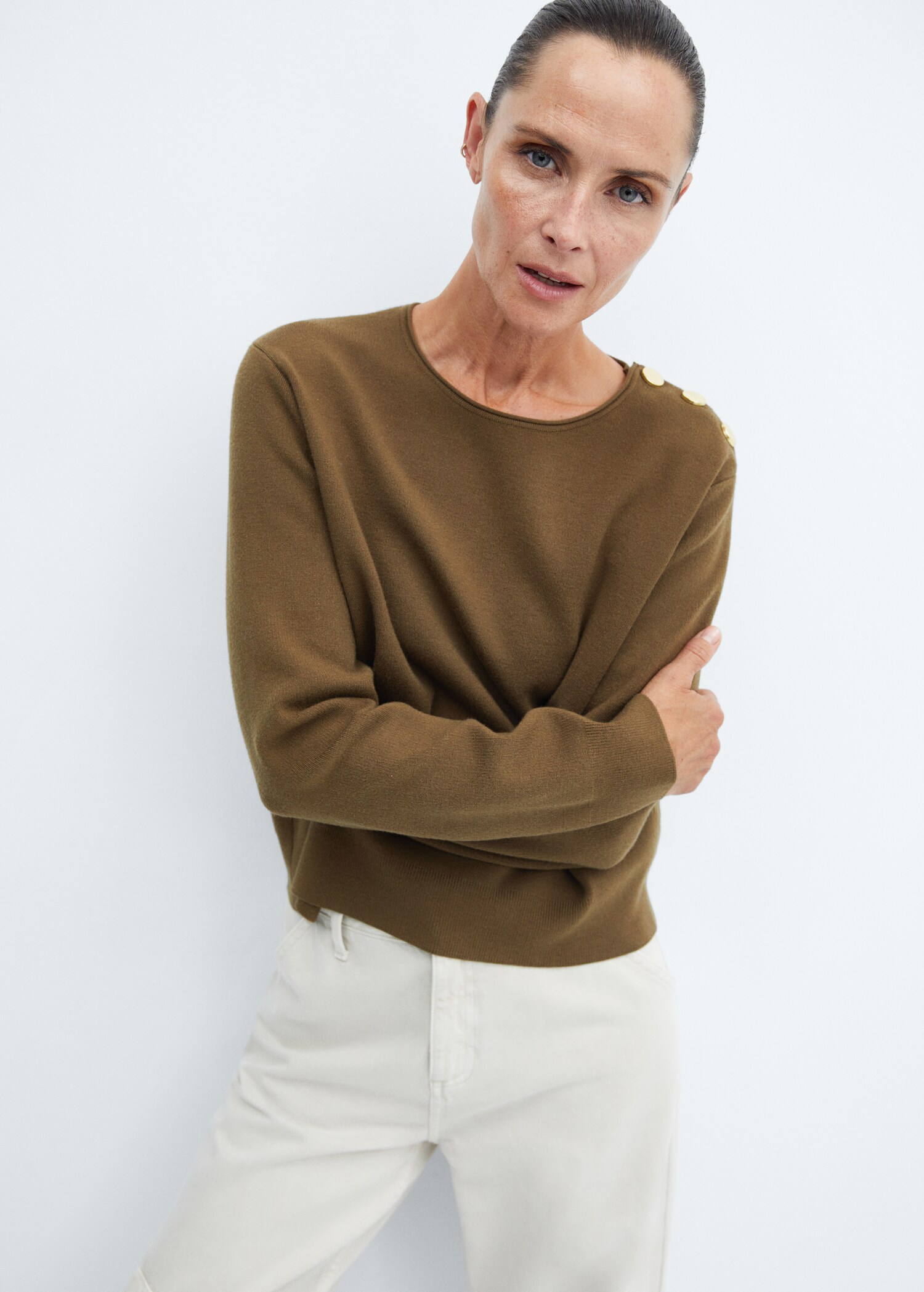Sweater with shoulder buttons - Medium plane