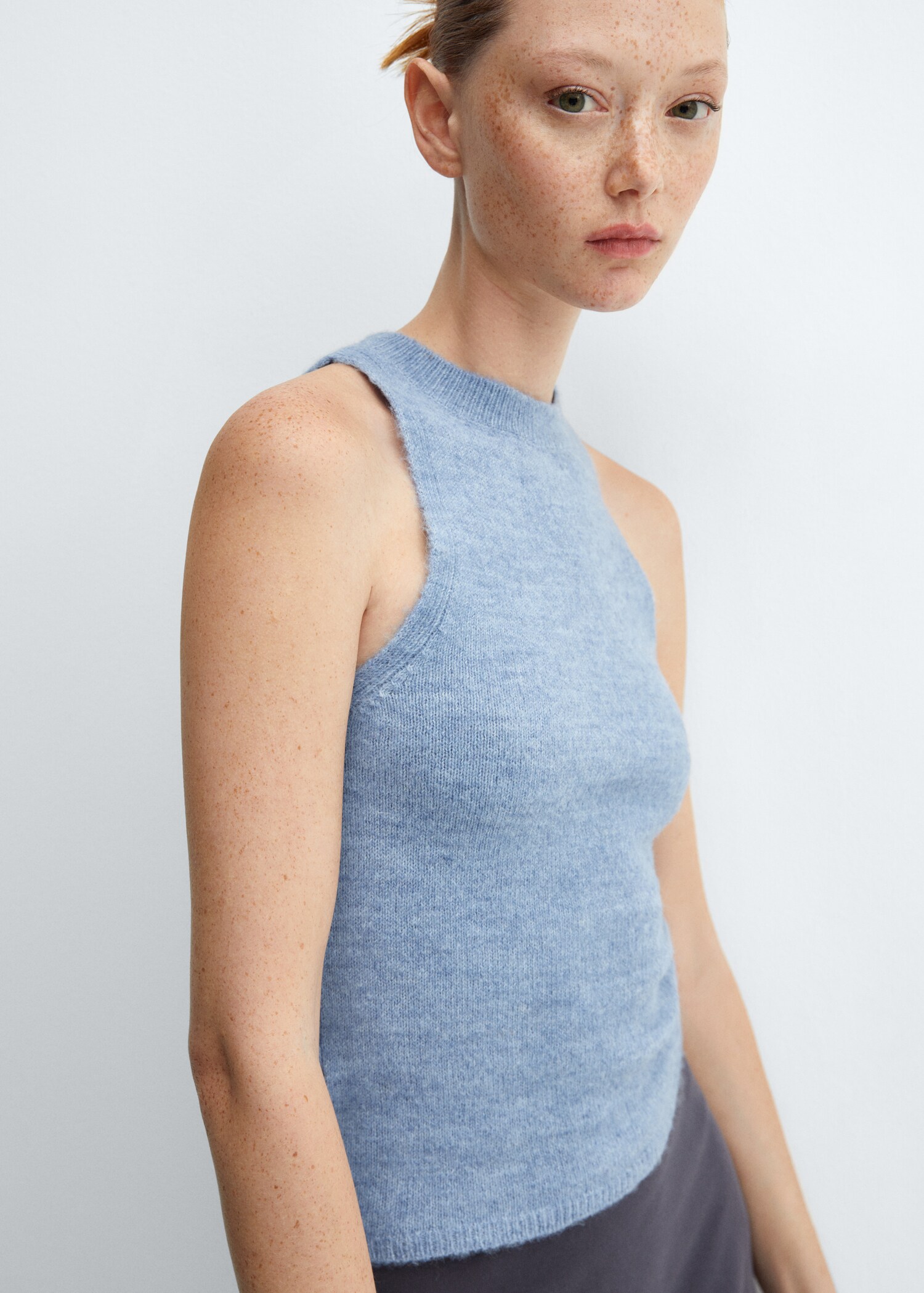 Round-neck knitted top - Details of the article 4
