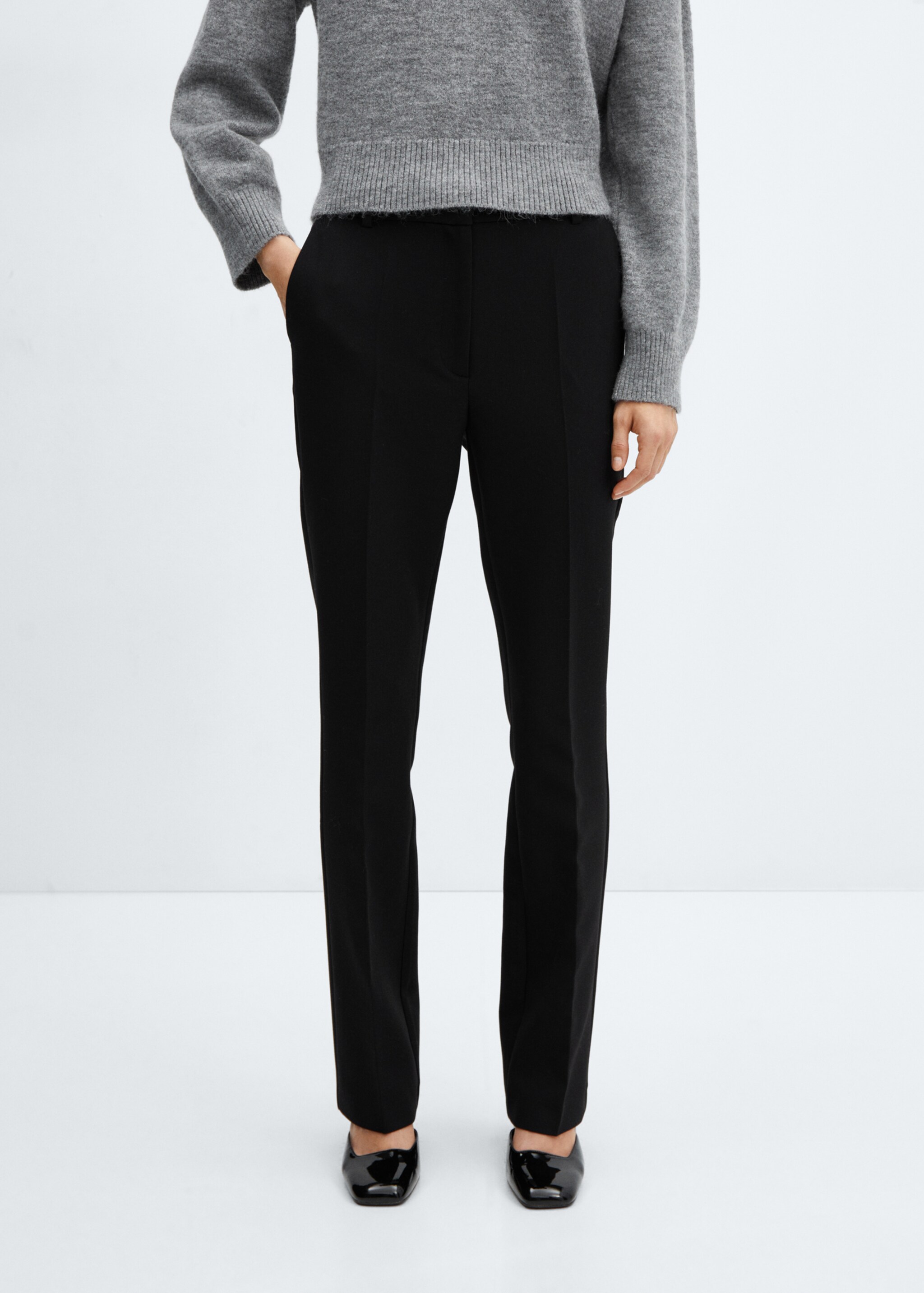 Mid-rise flare trousers - Medium plane, Black. Ref: 57057757-00.
