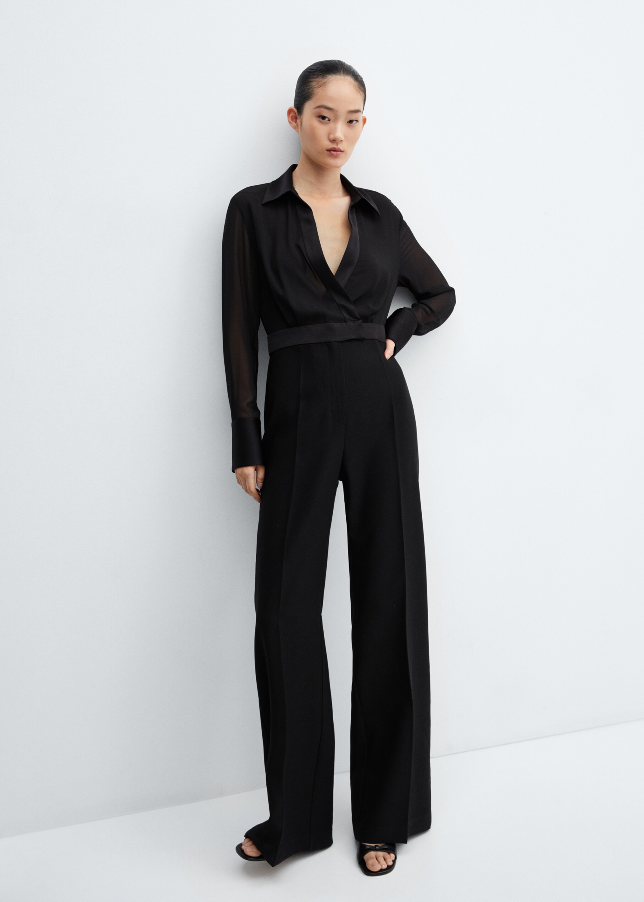 Combi-pantalon col chemise - Détail de l'article 2, Noir. Ref: 57058267-00.