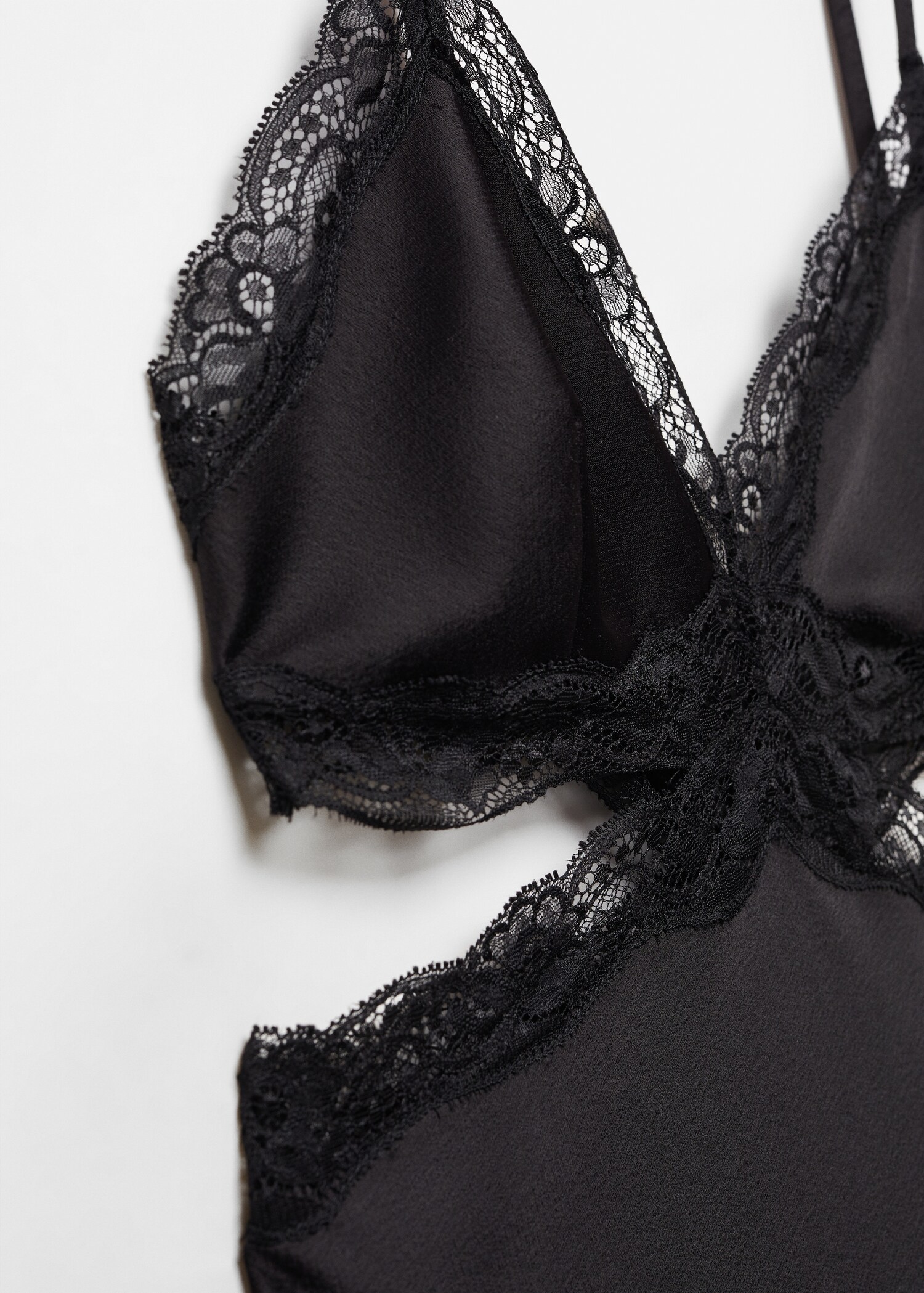Slip dress with slit - Details of the article 8