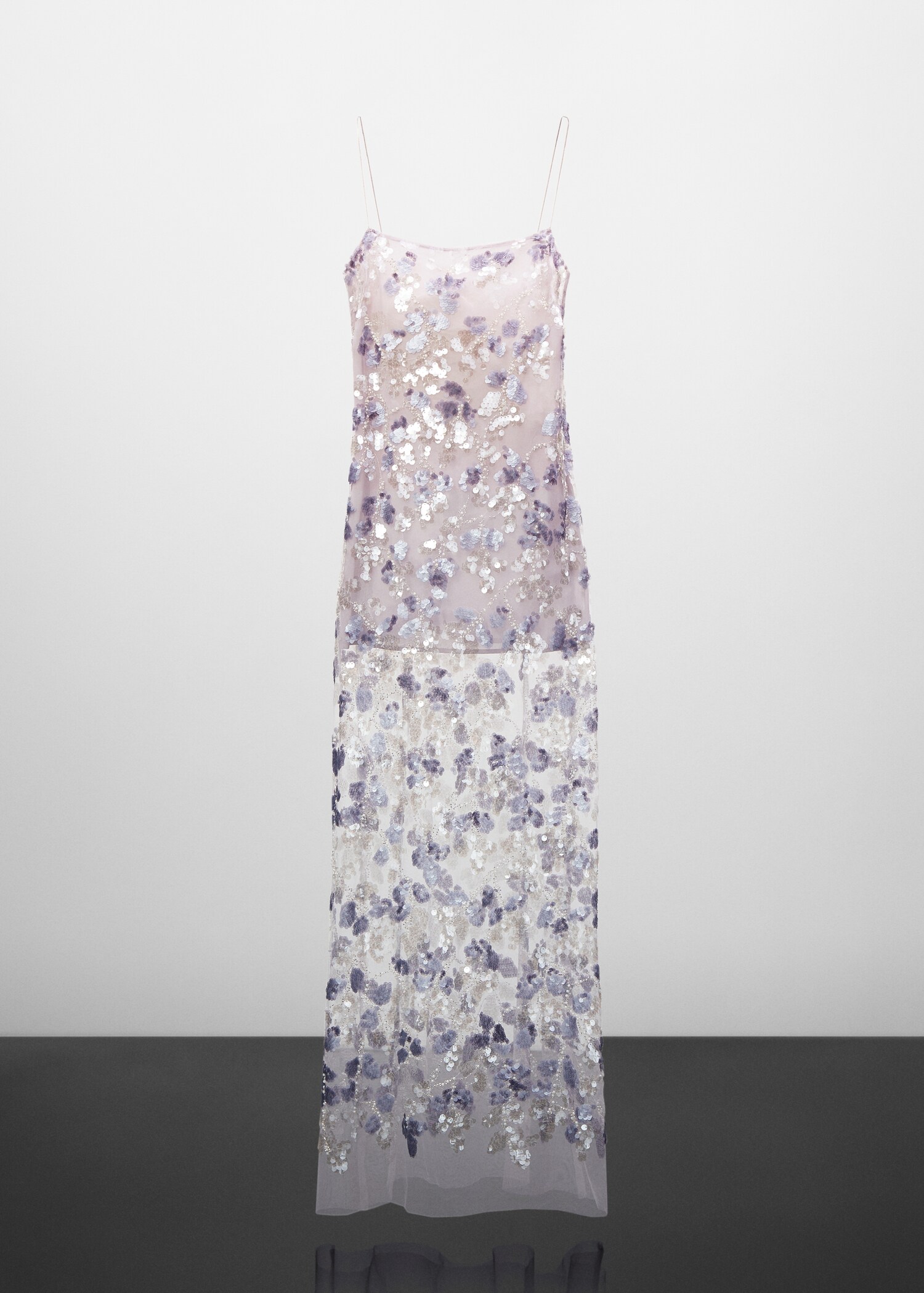 Vestido bordado lentejuelas - Artículo sin modelo
