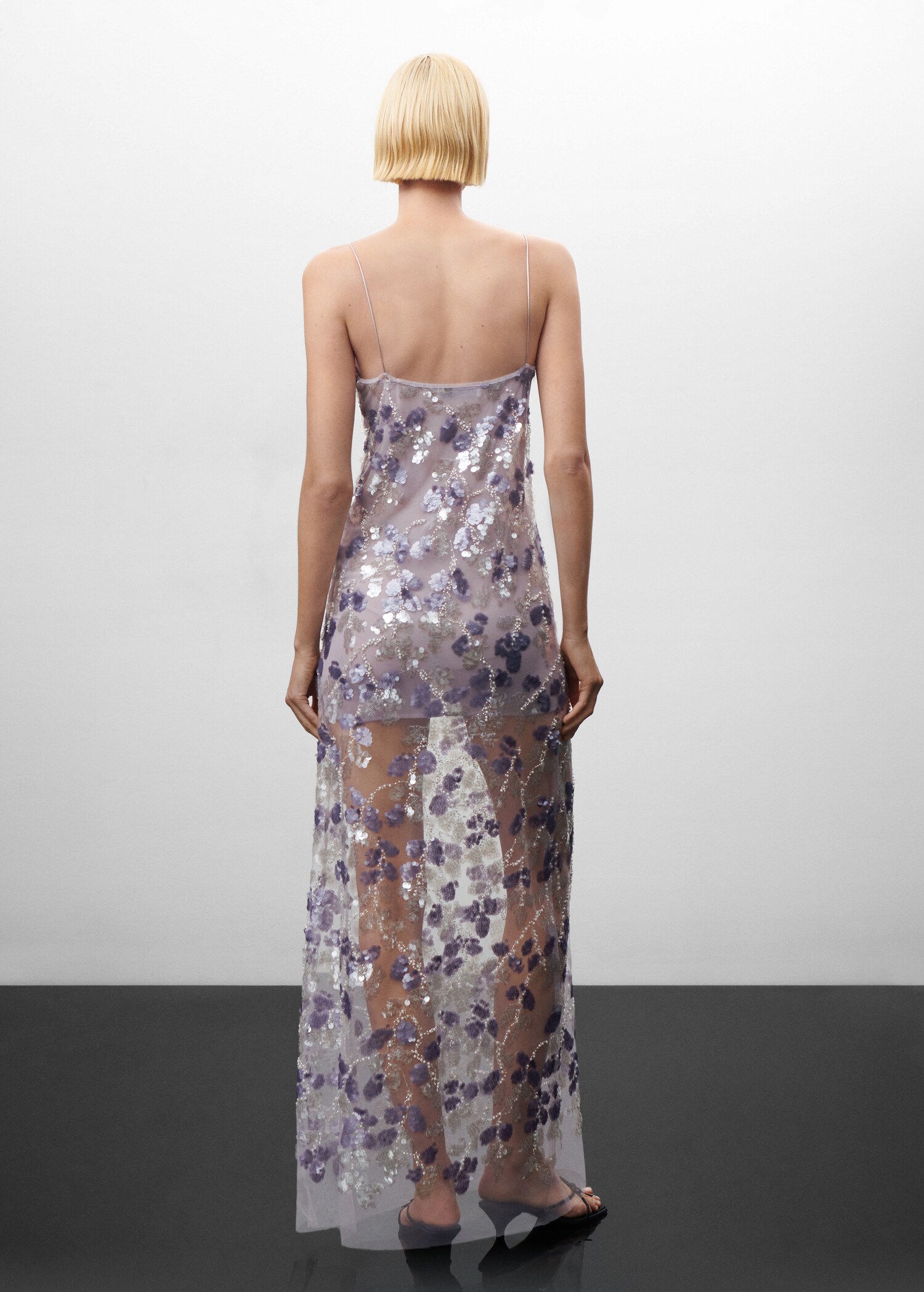 Vestido bordado lentejuelas - Reverso del artículo