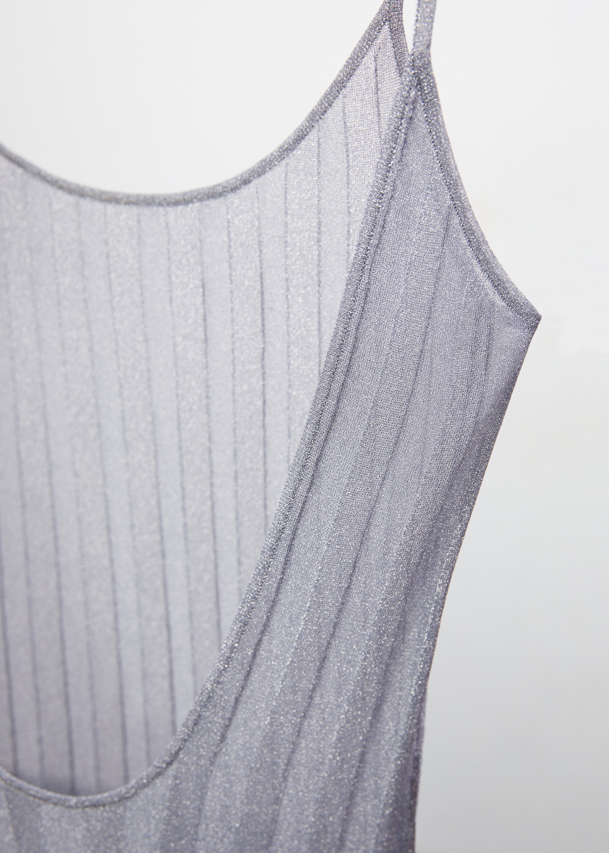 Rückenfreies Lurex-Kleid - Detail des Artikels 8