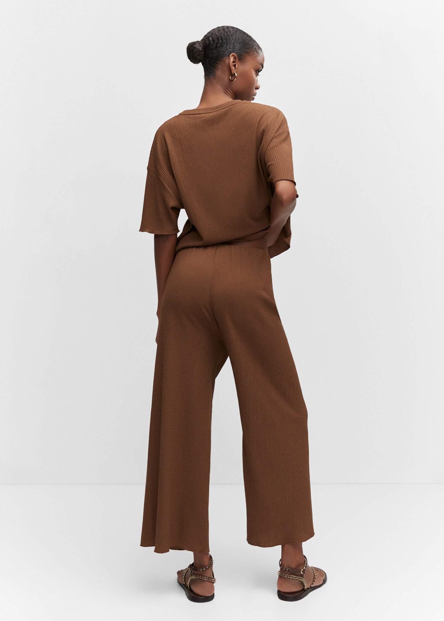 Texturiertes Oversized-T-Shirt - Rückseite des Artikels