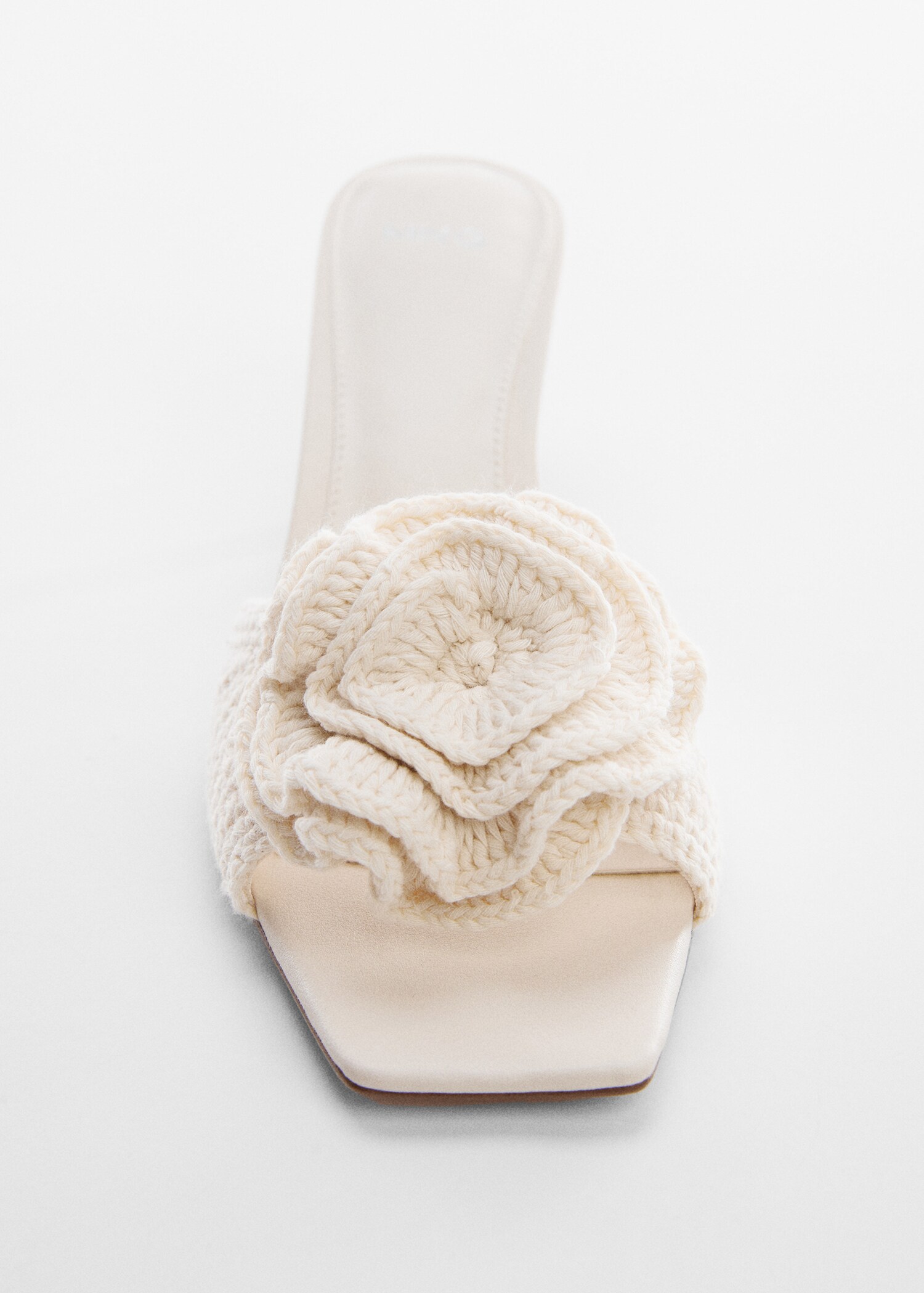 Sandalia flor crochet - Detalle del artículo 2