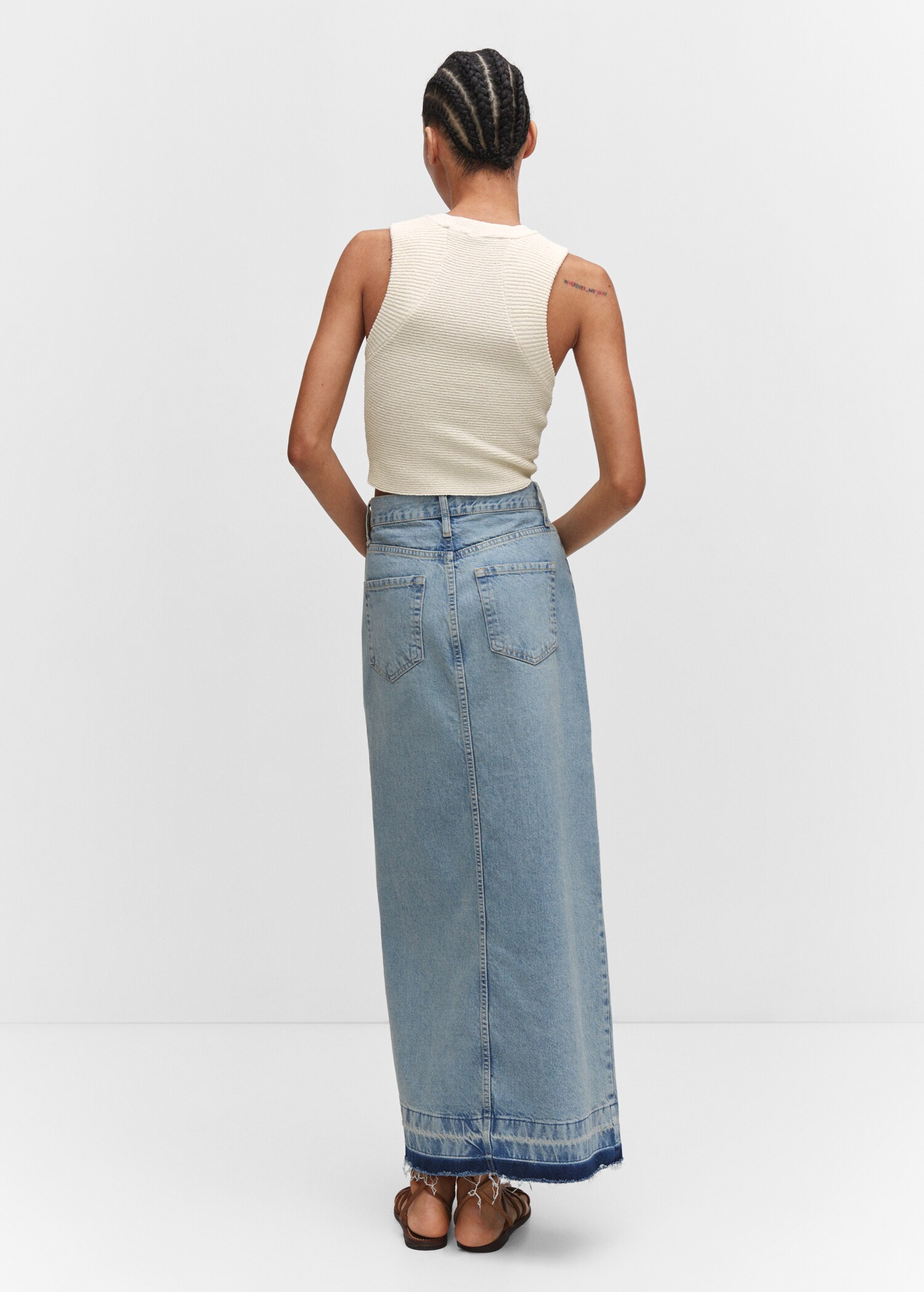 Top cropped de malha - Verso do artigo