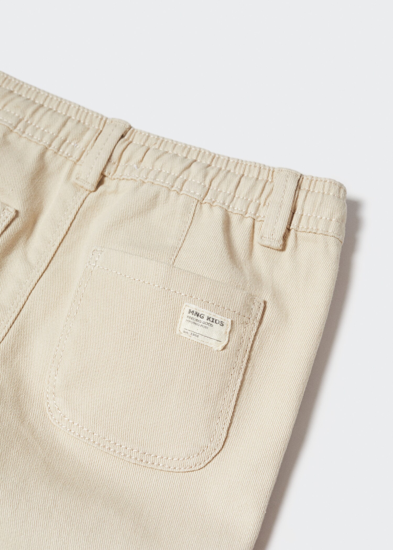 Straight-fit trousers with elastic waist - Details of the article 0