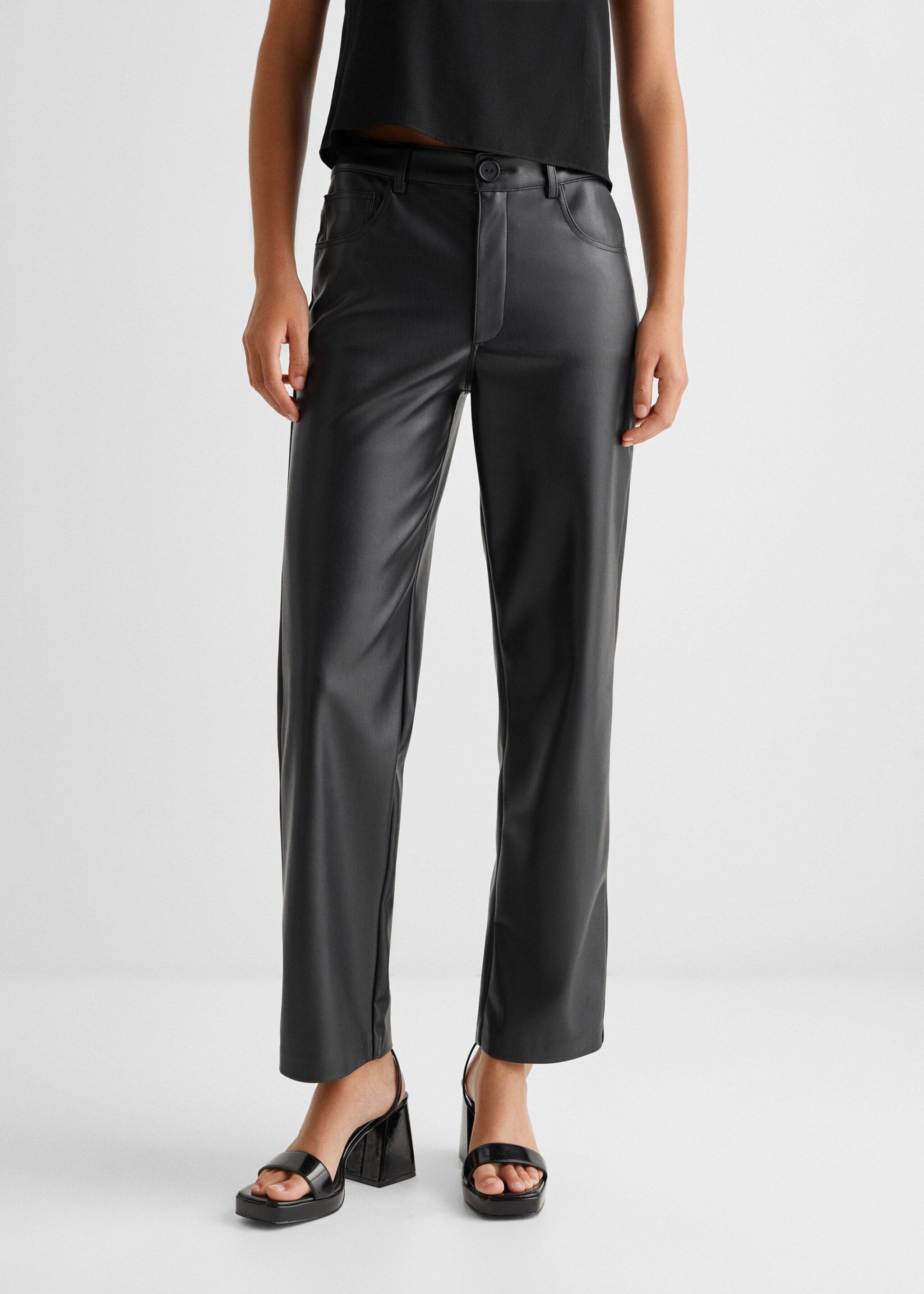 Imitatieleren broek - Detail van het artikel 6