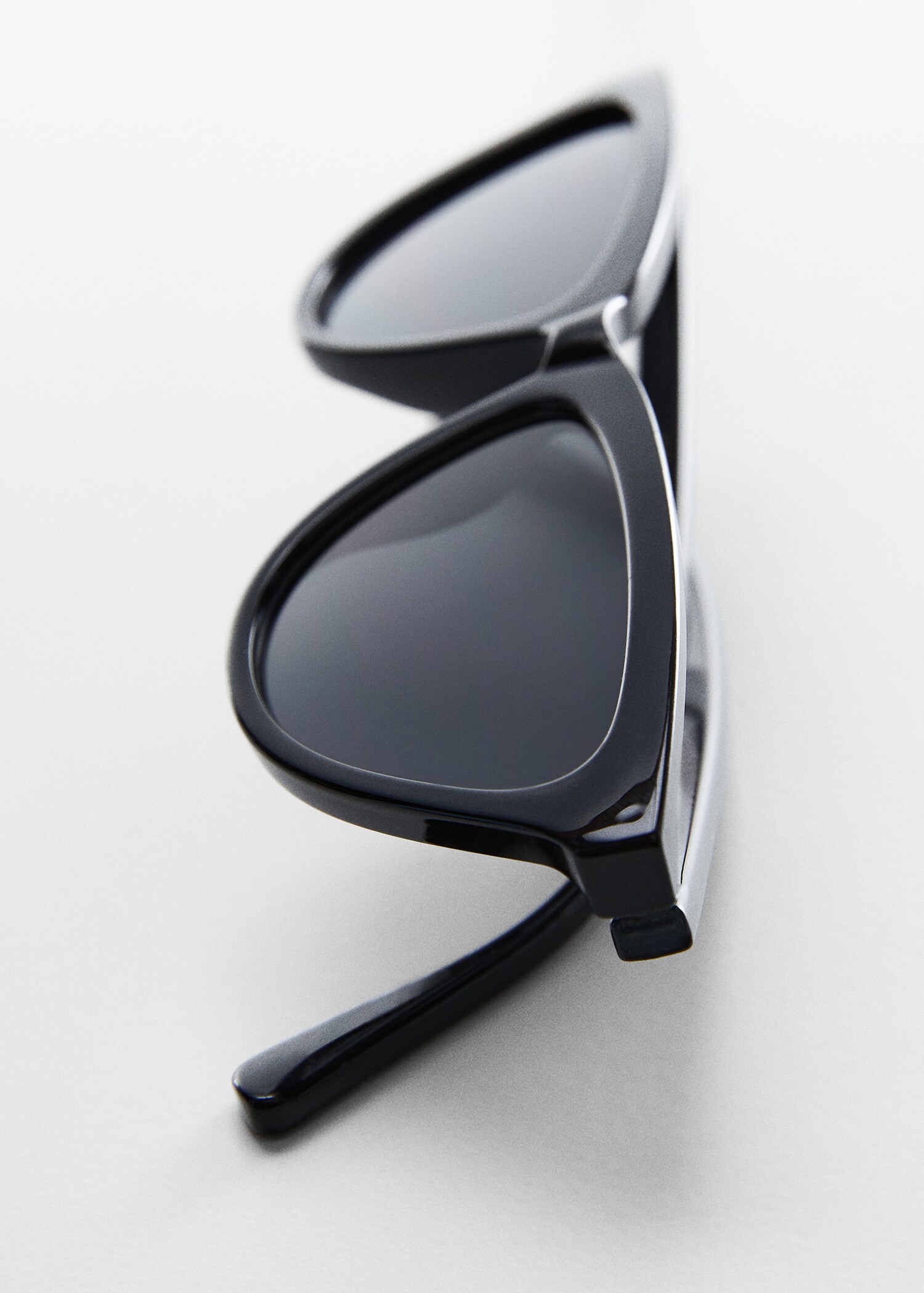 Retro style sunglasses - Details of the article 5