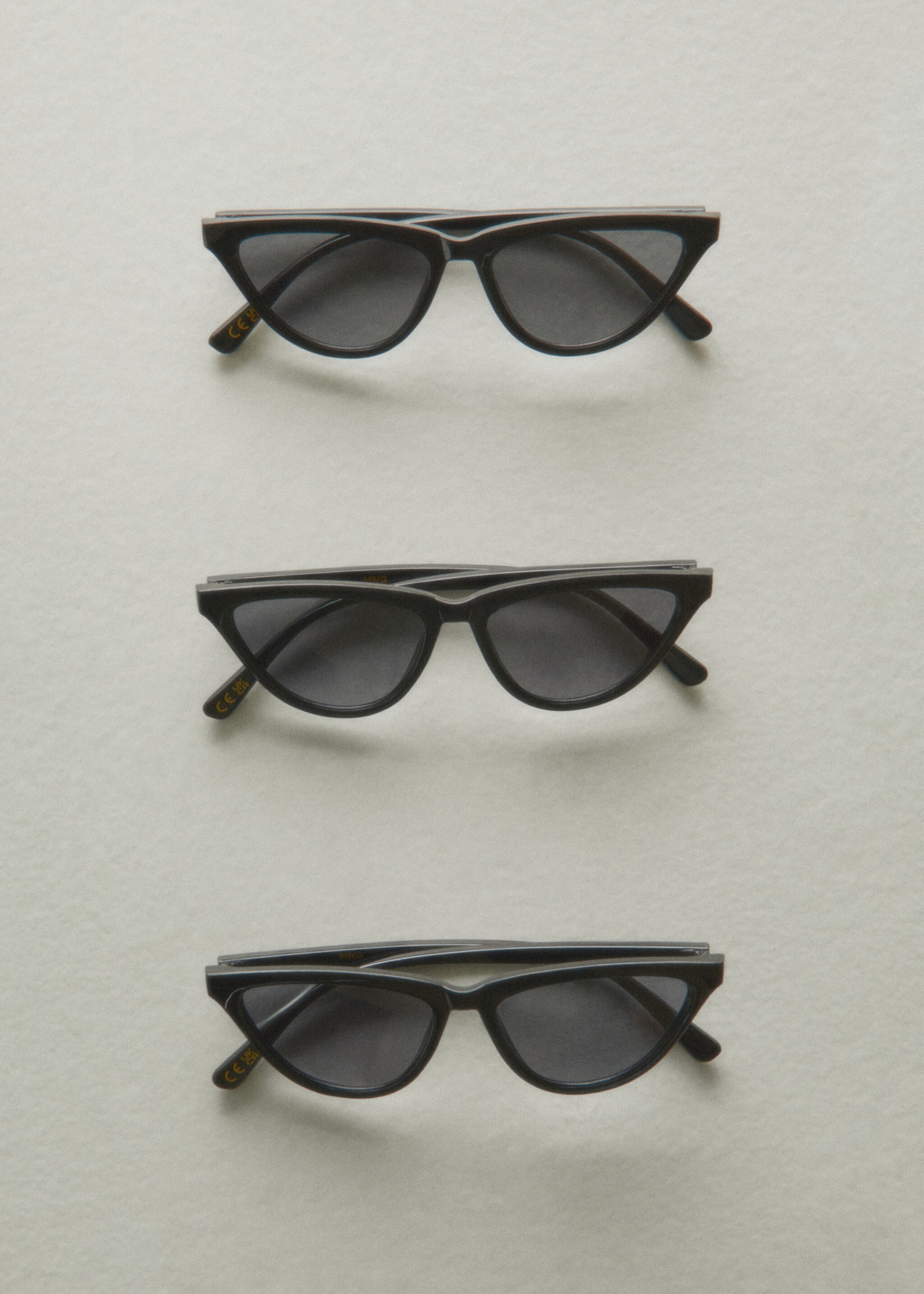 Gafas de sol retro - Detalle del artículo 8, Negro. Ref: 57063255-00.